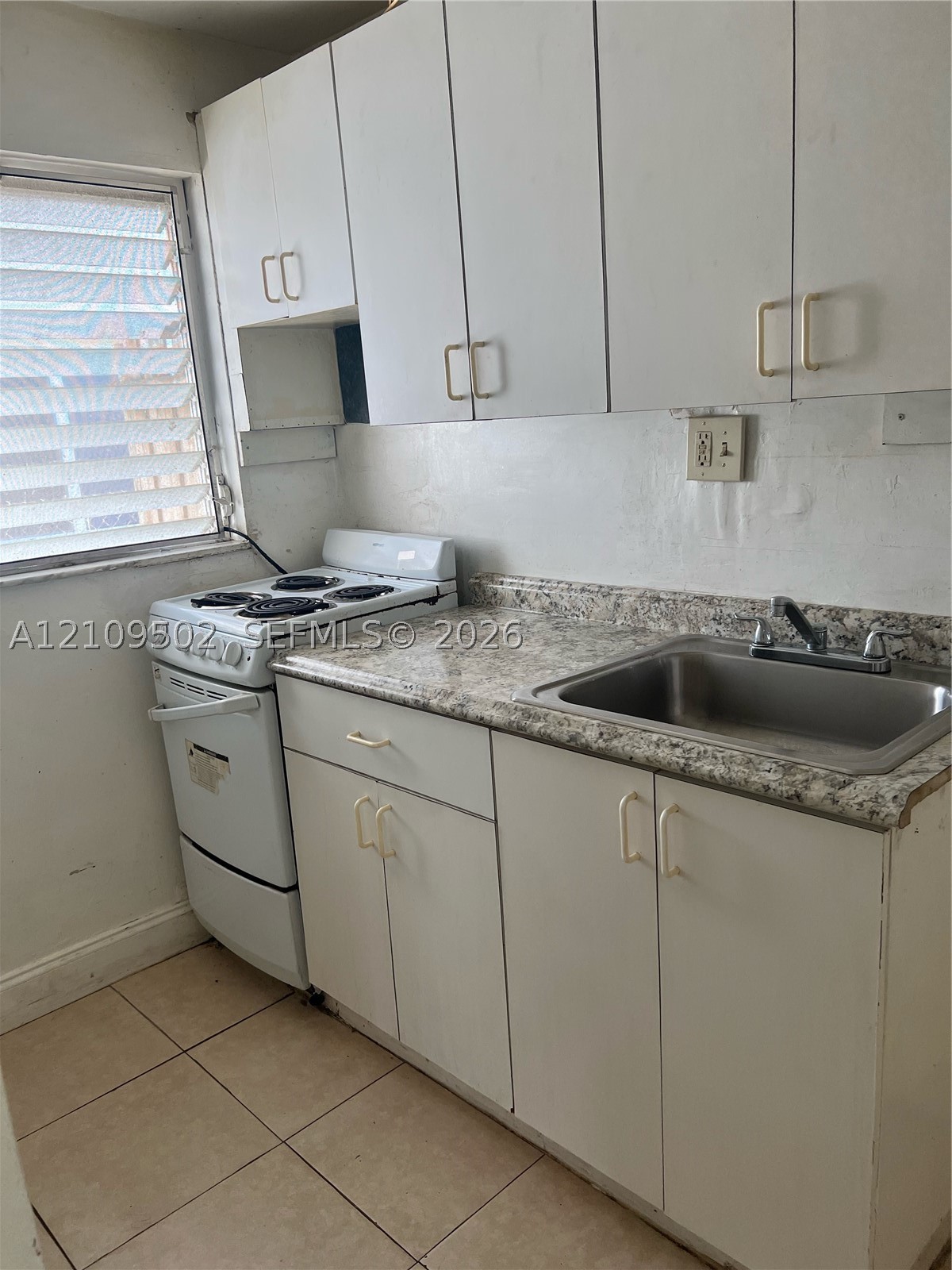 1051 SW 11th Ave Miami, FL 33130