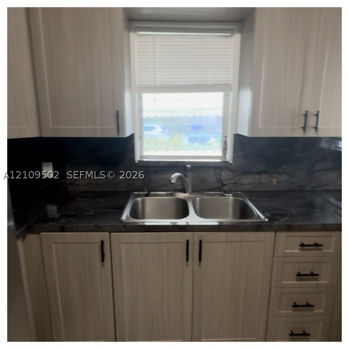 1051 SW 11th Ave Miami, FL 33130