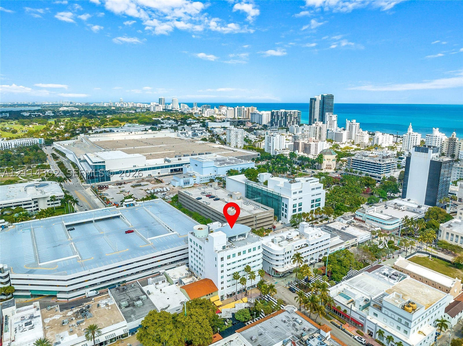 605 Lincoln Rd #303