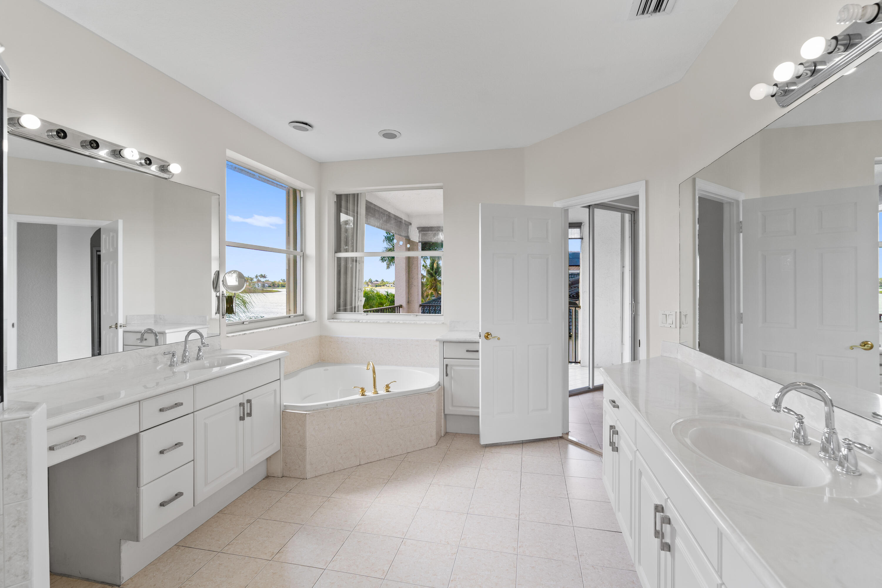 3241 SW 189th Miramar, FL 33029