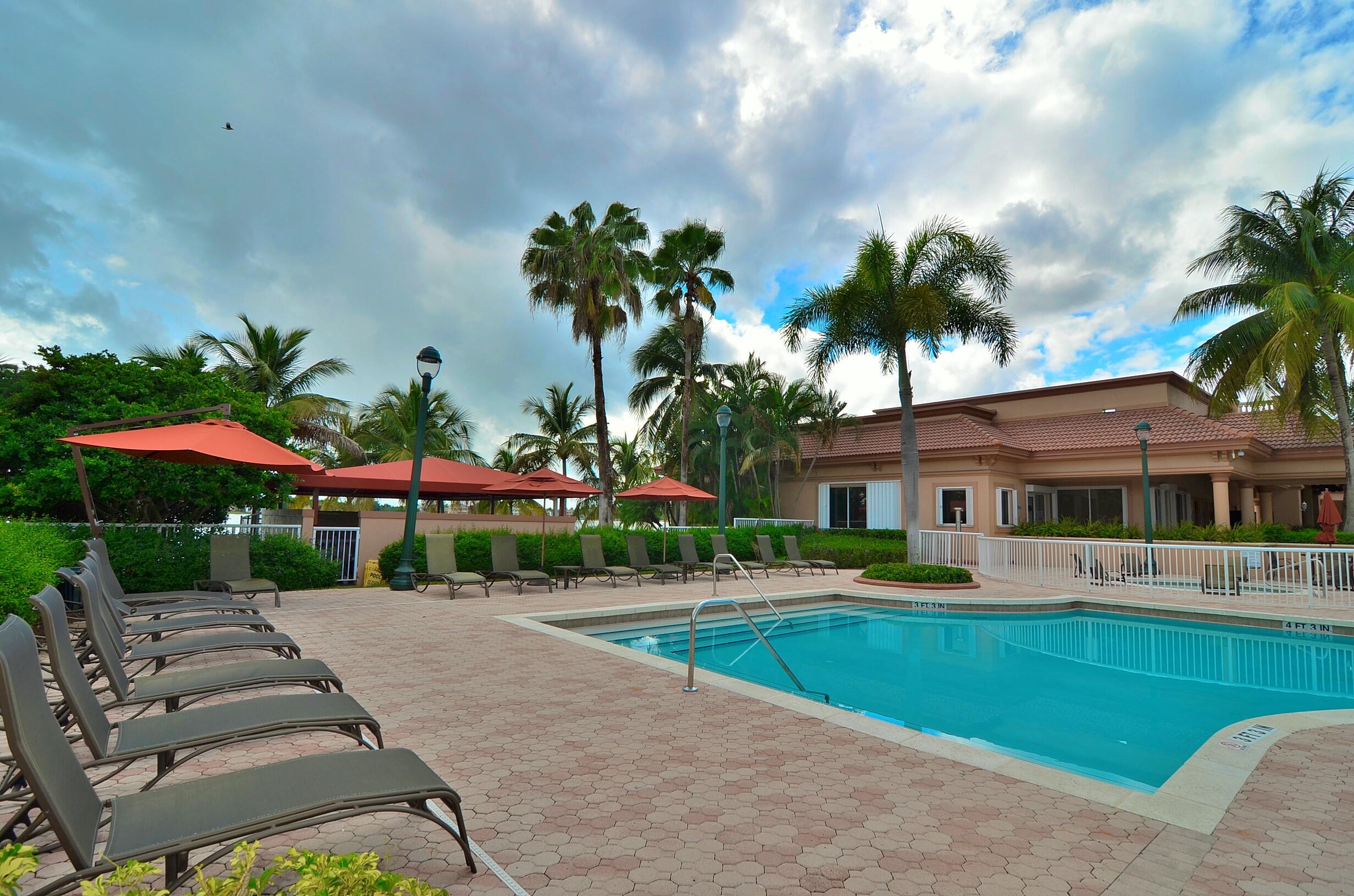 3241 SW 189th Miramar, FL 33029