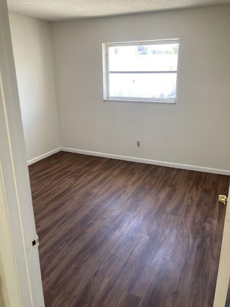 227 Castlewood #207 North Palm Beach, FL 33408