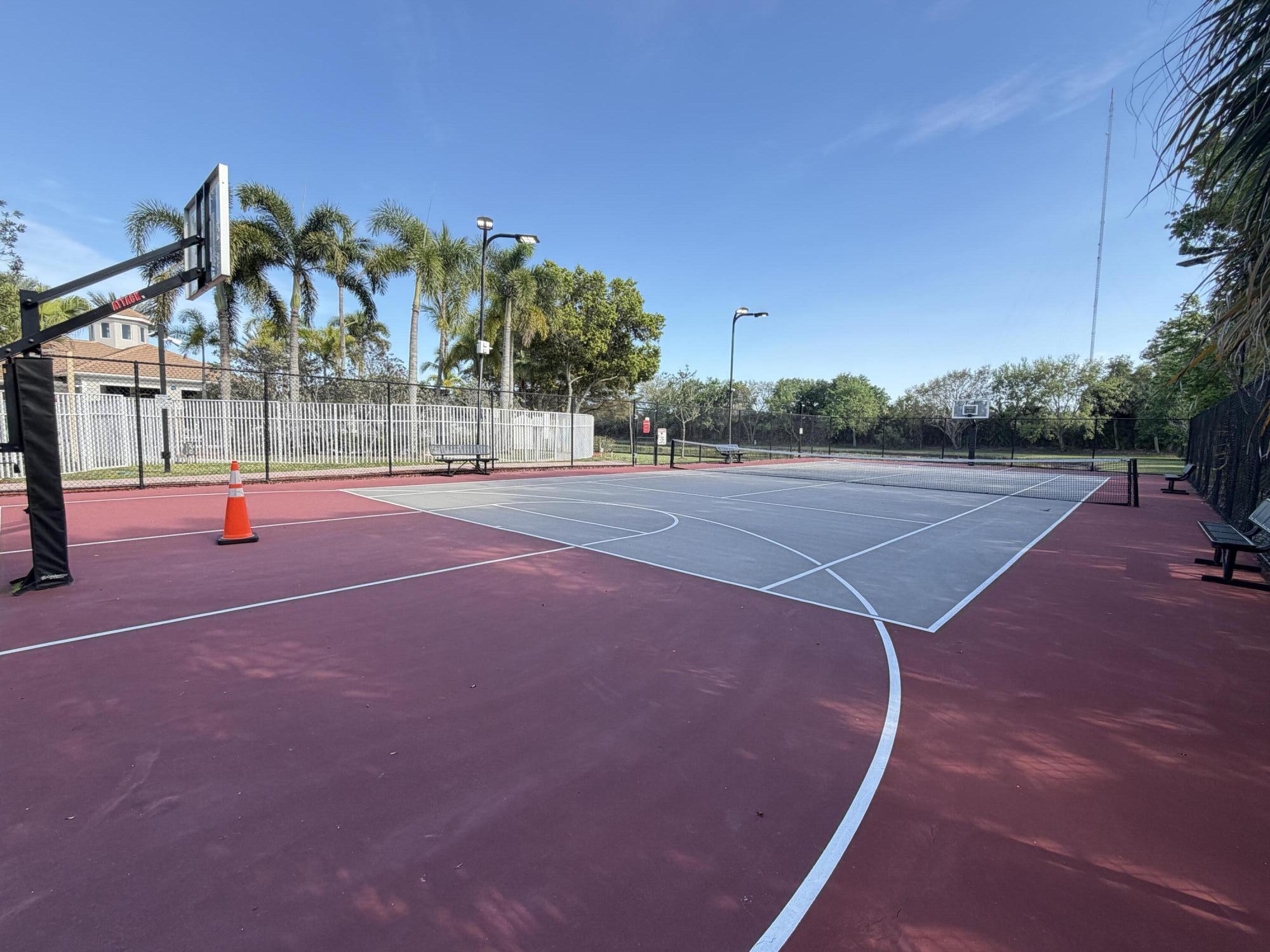 10255 Little Mustang Lake Worth, FL 33449