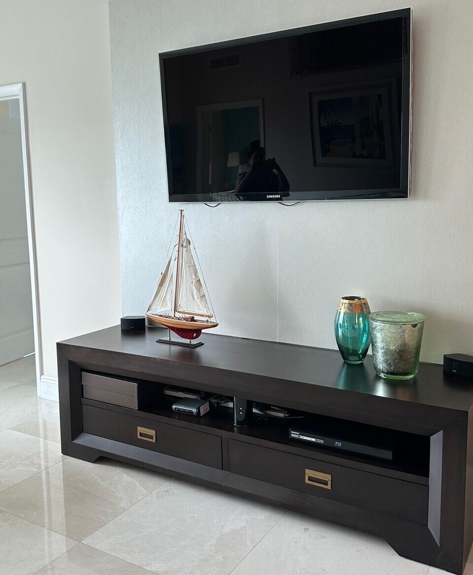 image Ocean Marine Yacht Club Condo11