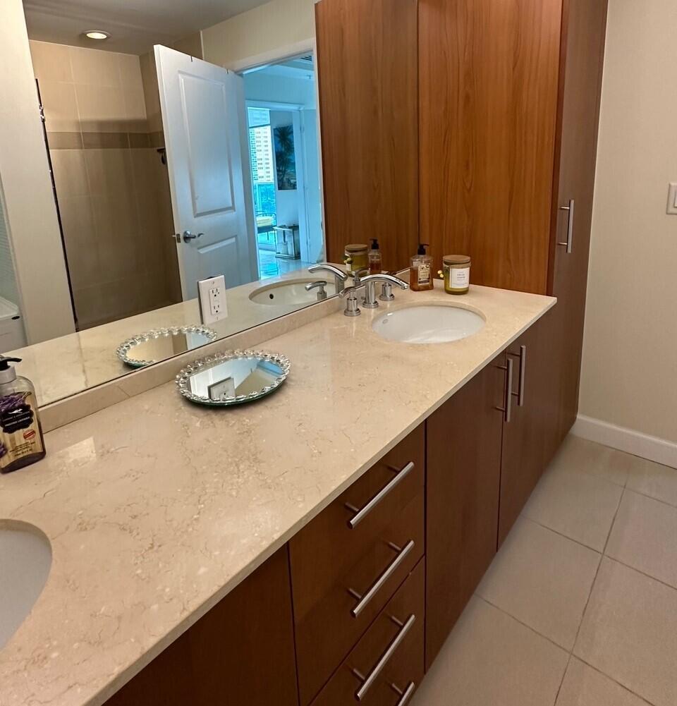 image Ocean Marine Yacht Club Condo14