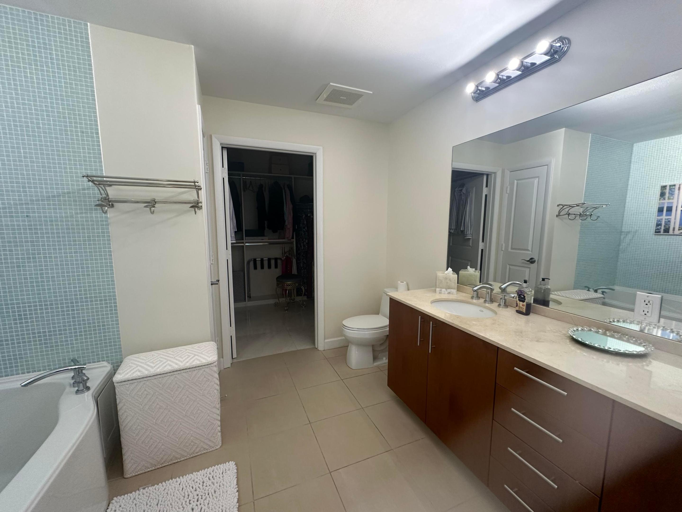 image Ocean Marine Yacht Club Condo7