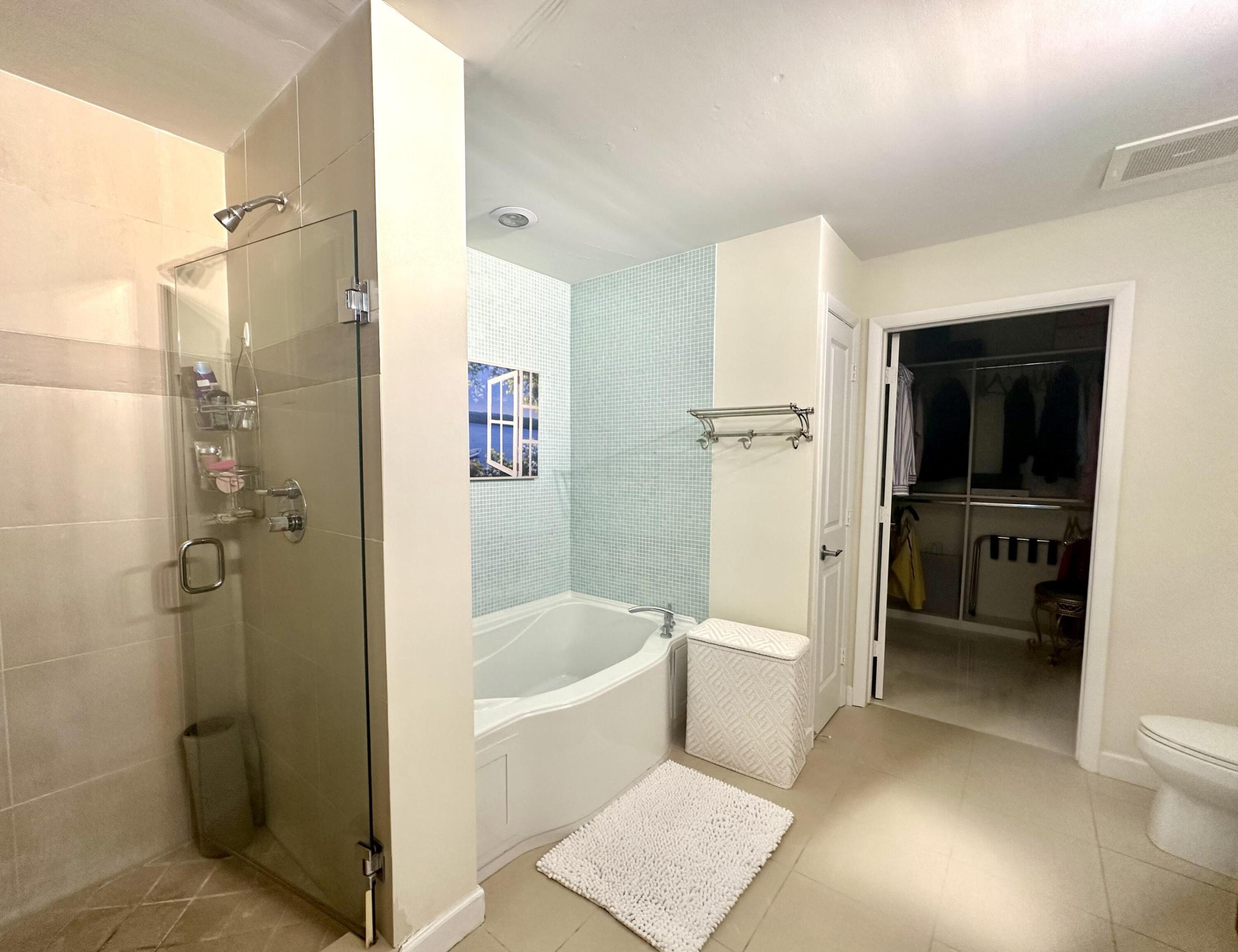 image Ocean Marine Yacht Club Condo8