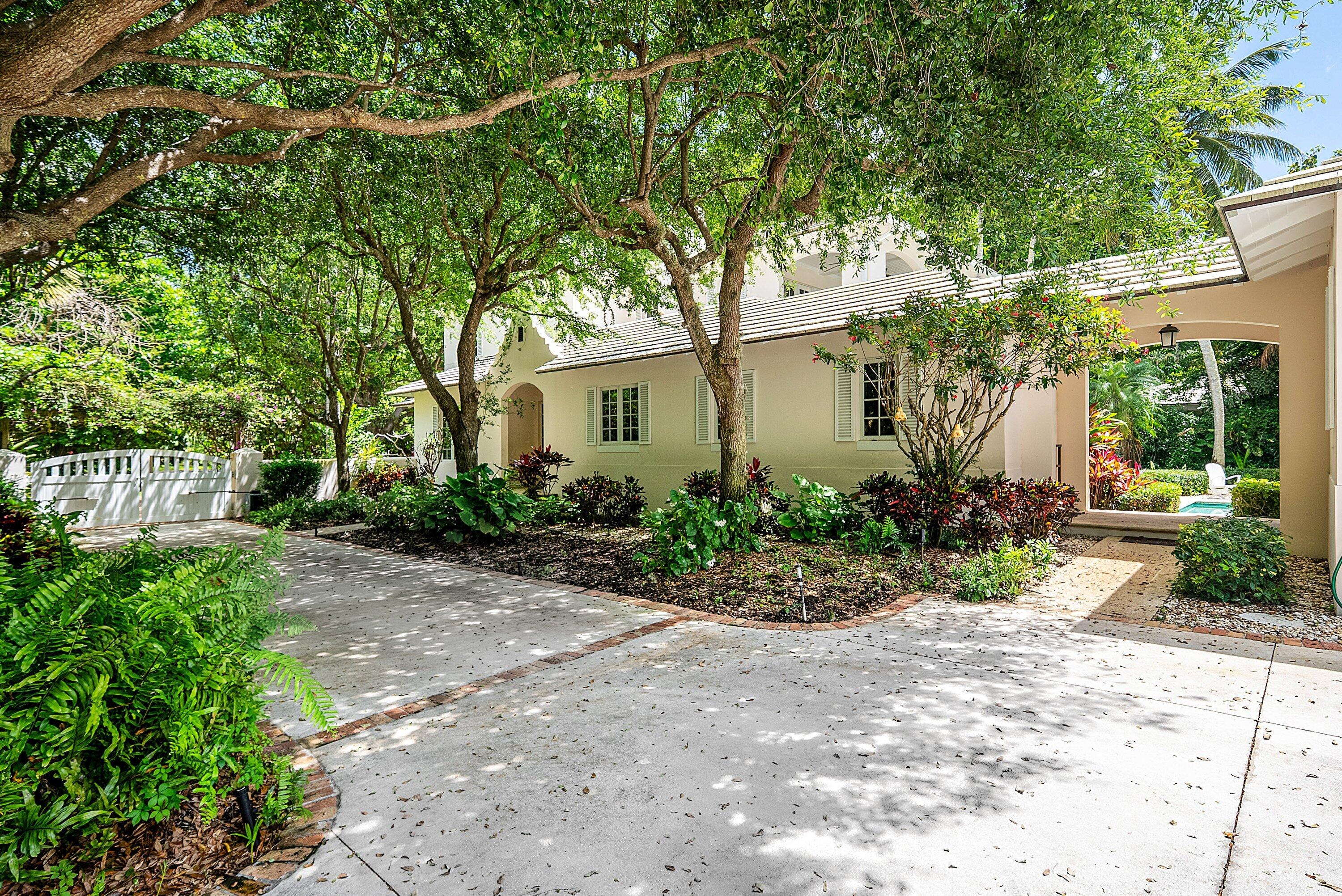 3030 N Ocean Gulf Stream, FL 33483