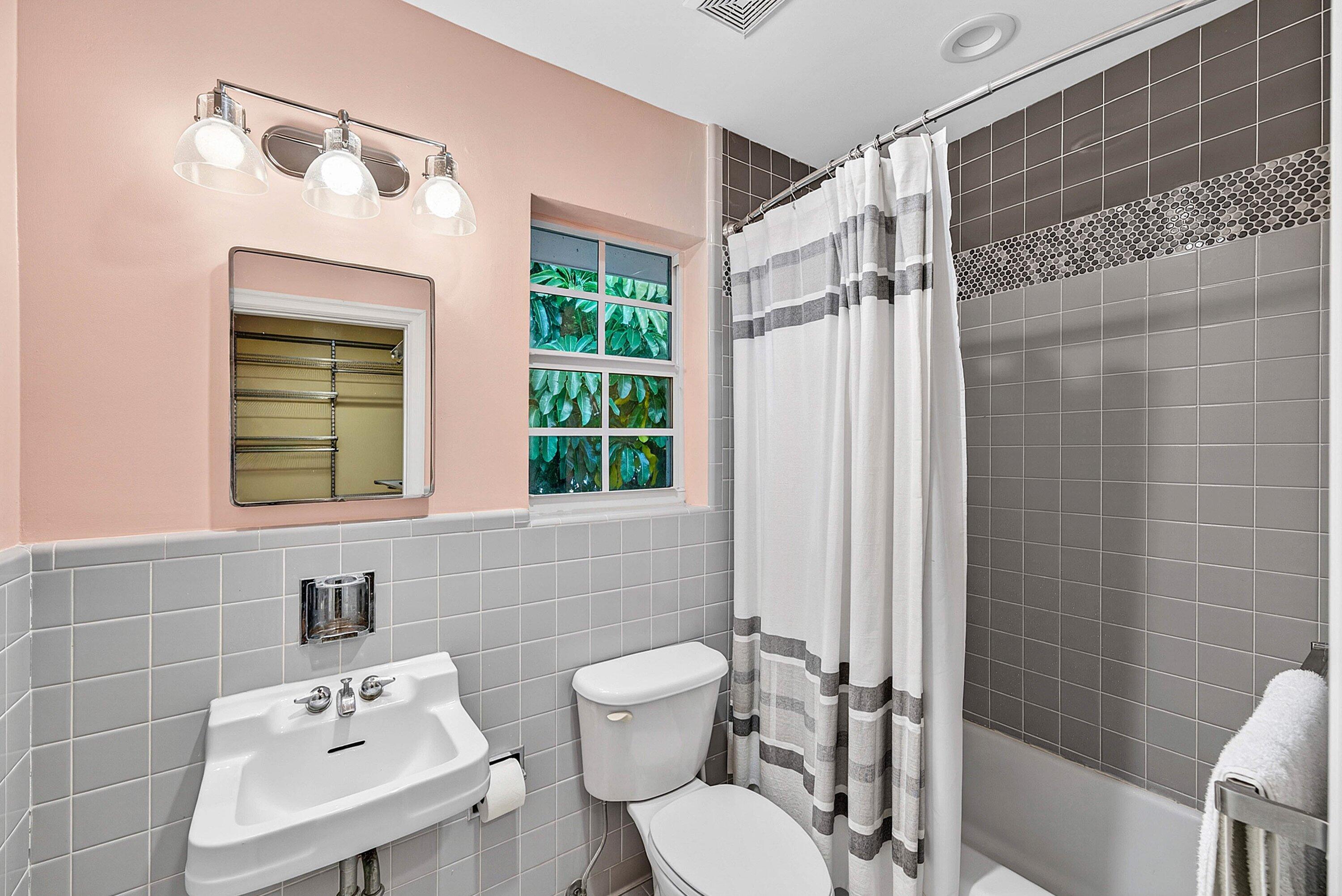 3030 N Ocean Gulf Stream, FL 33483