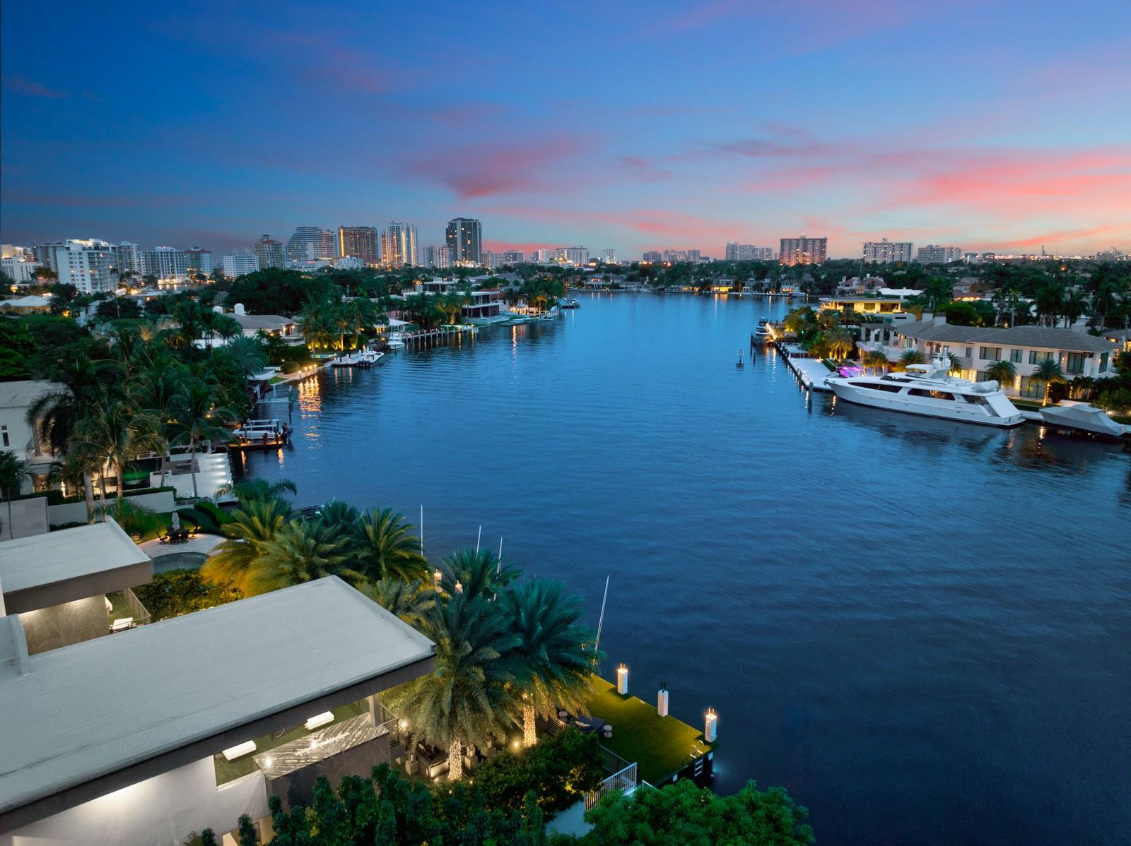 671 Middle Riv Fort Lauderdale, FL 33304