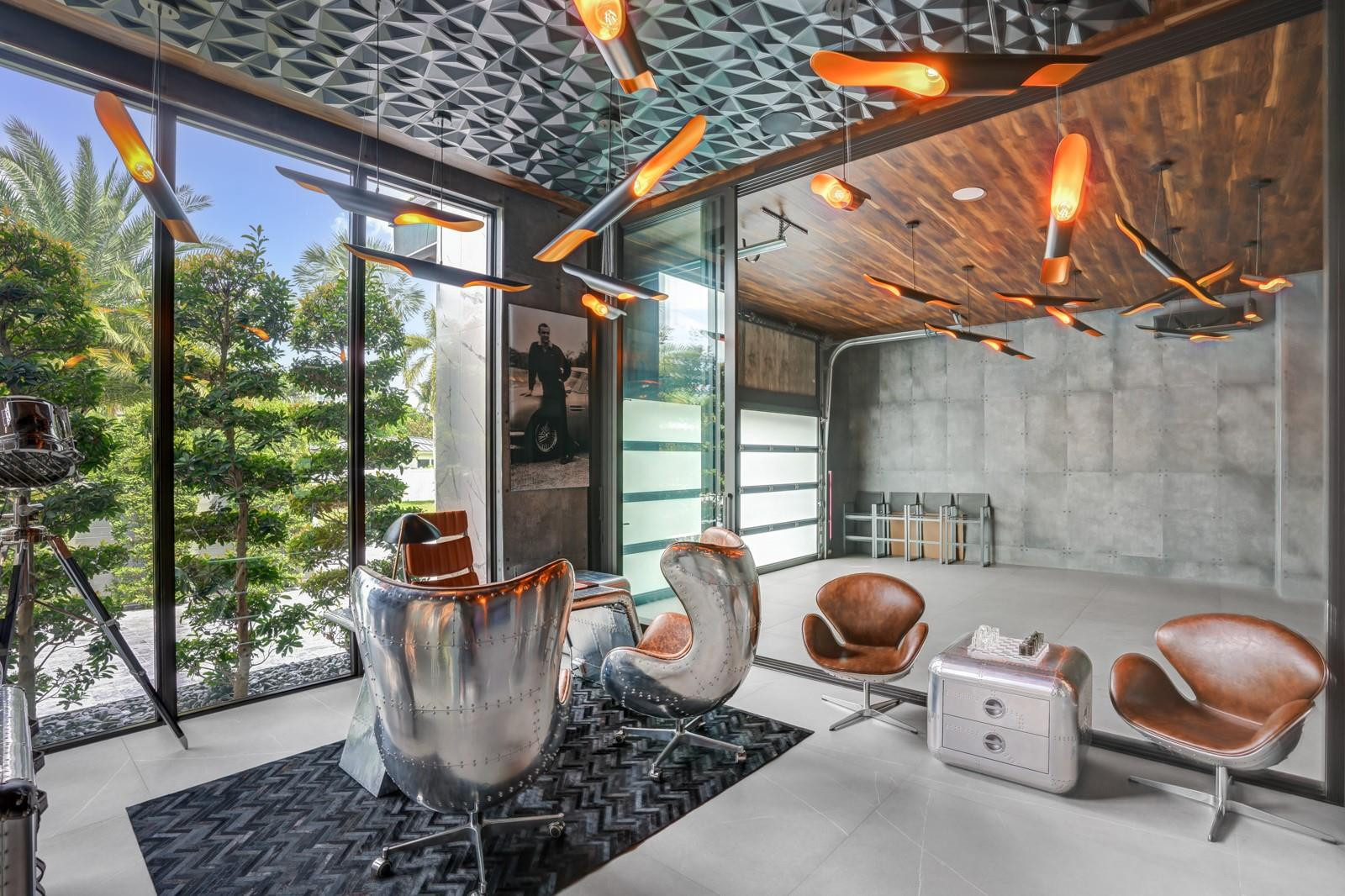 671 Middle Riv Fort Lauderdale, FL 33304