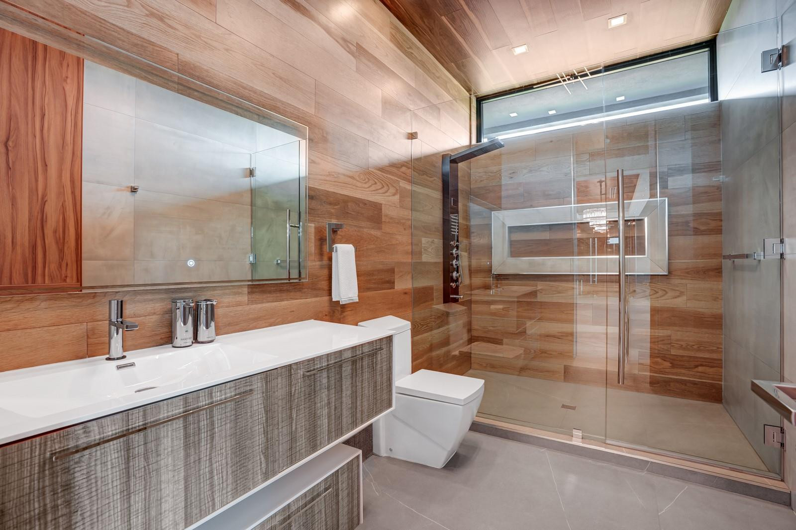 671 Middle Riv Fort Lauderdale, FL 33304