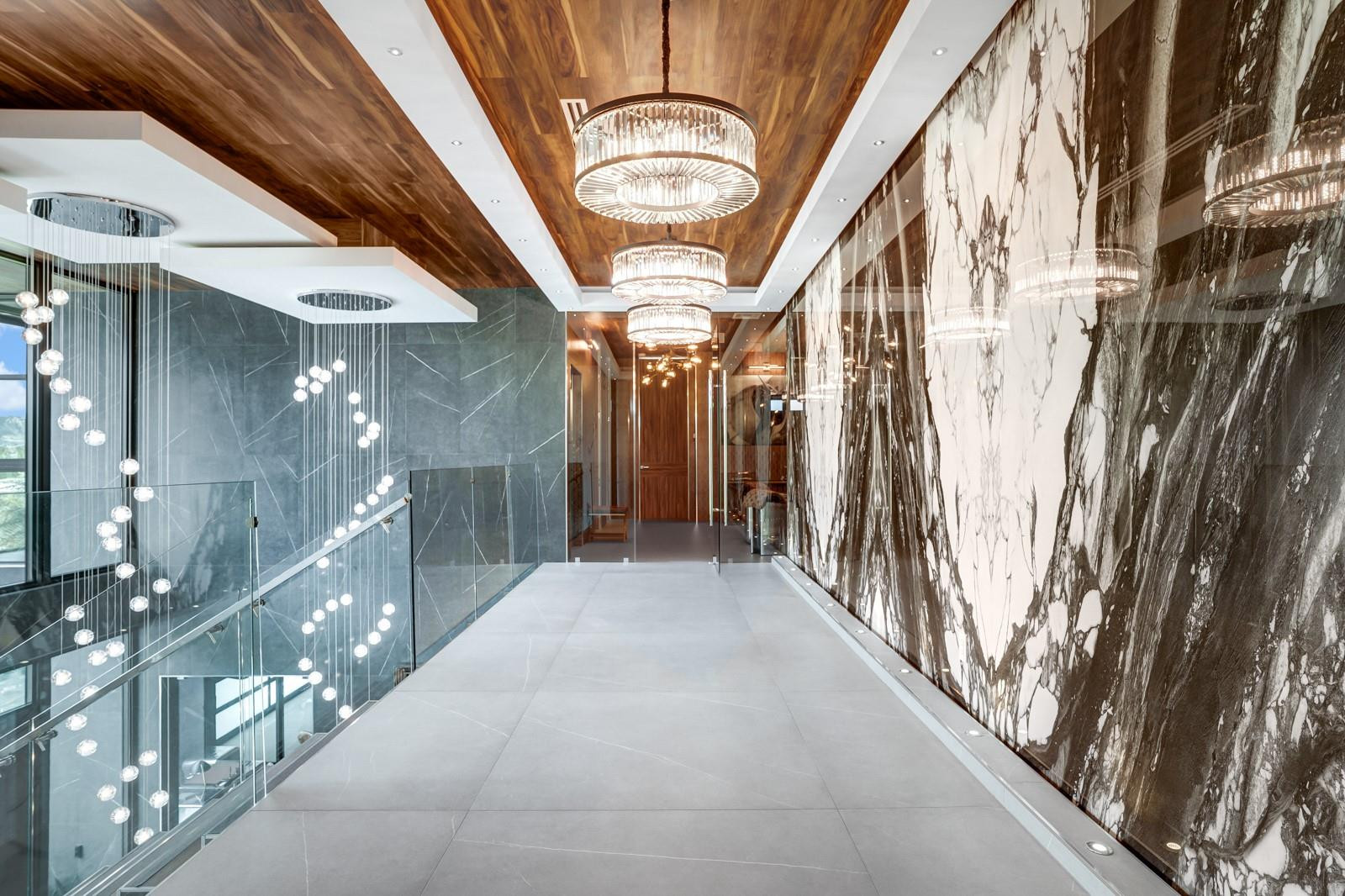 671 Middle Riv Fort Lauderdale, FL 33304