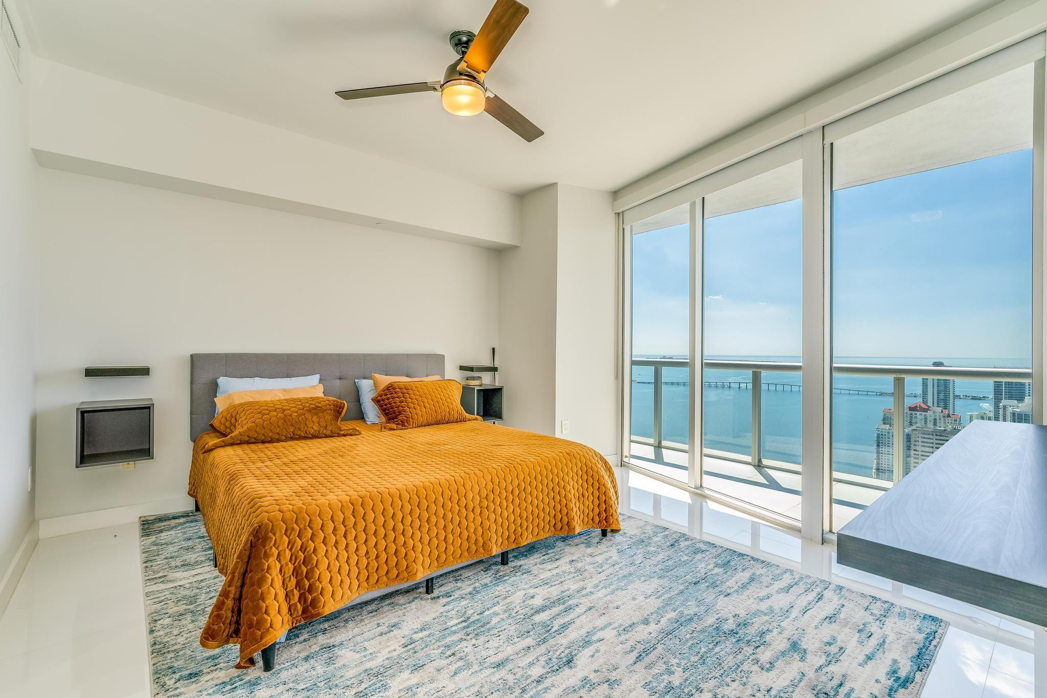 image Icon Brickell II12