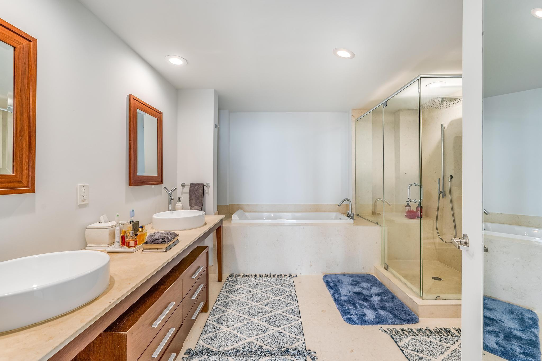 image Icon Brickell II16