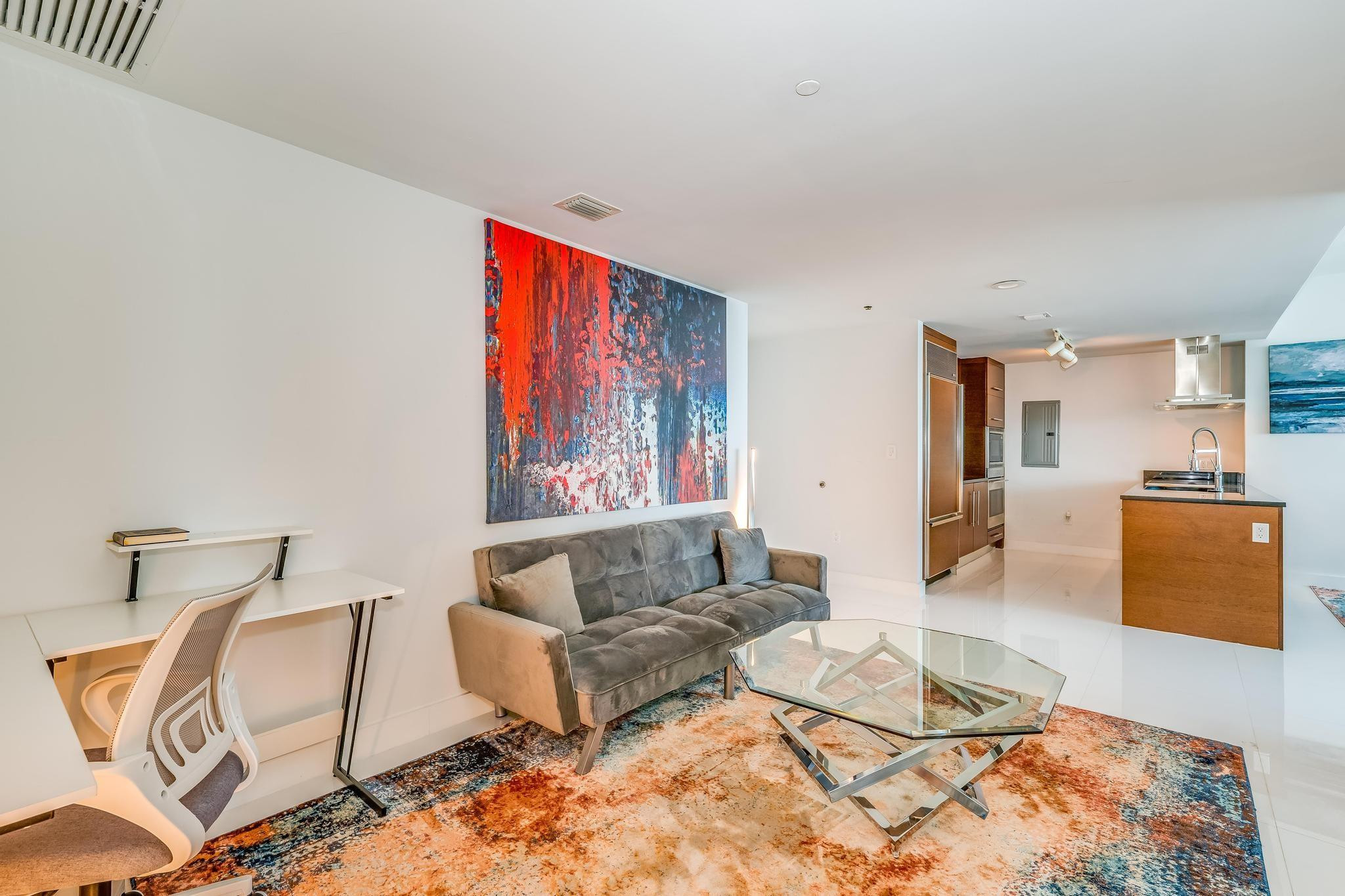 image Icon Brickell II18