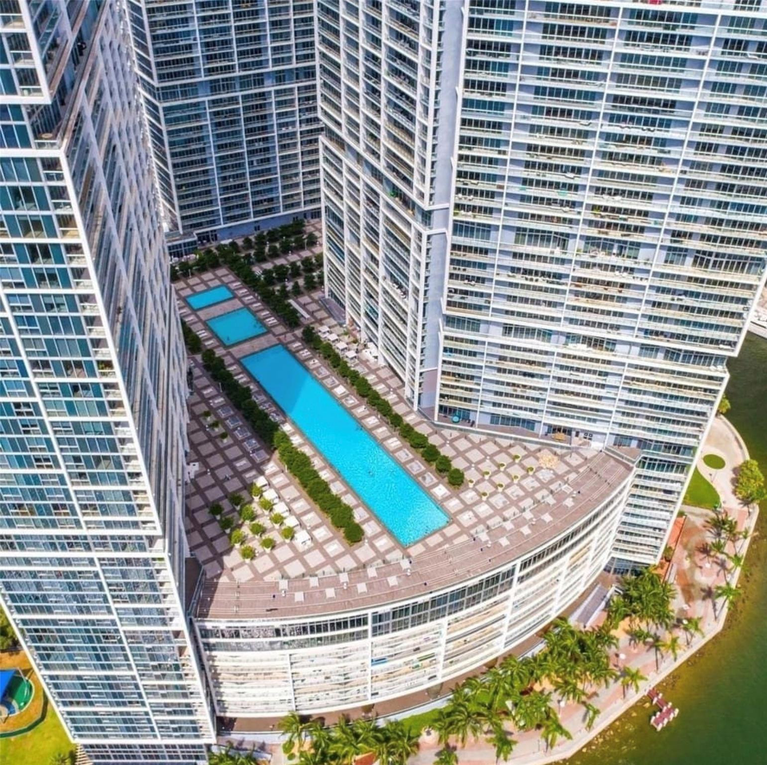 image Icon Brickell II25