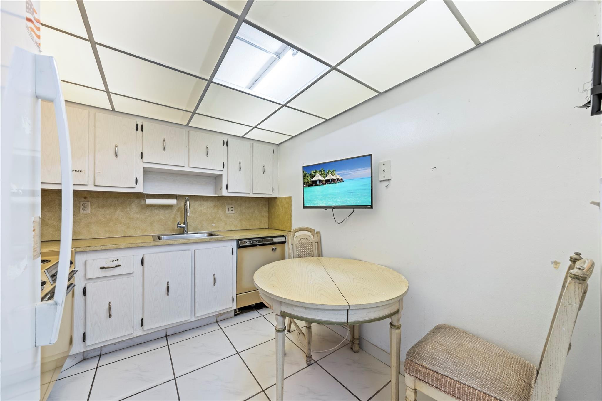 600 Three Iss #301 Hallandale Beach, FL 33009