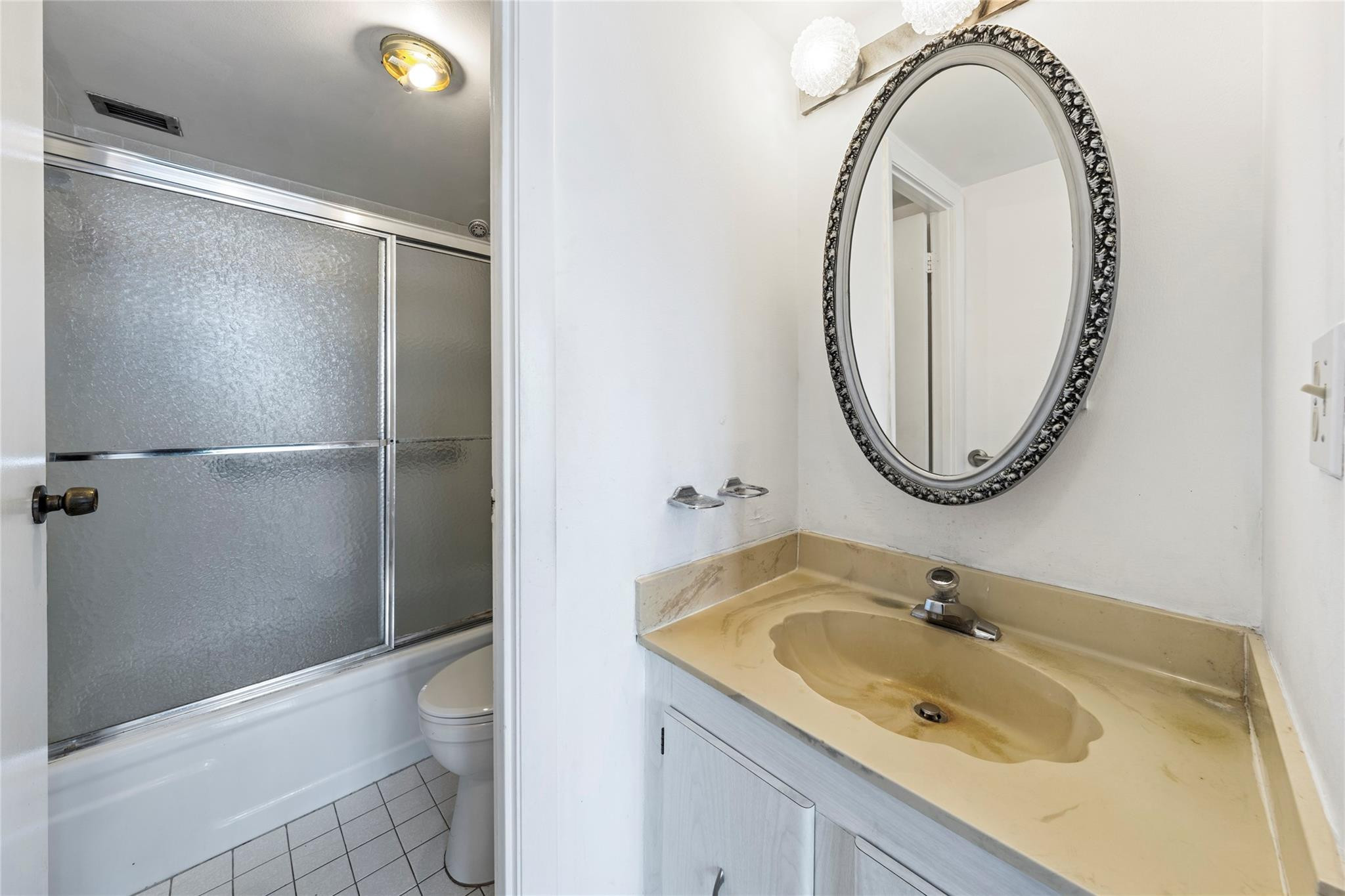 600 Three Iss #301 Hallandale Beach, FL 33009