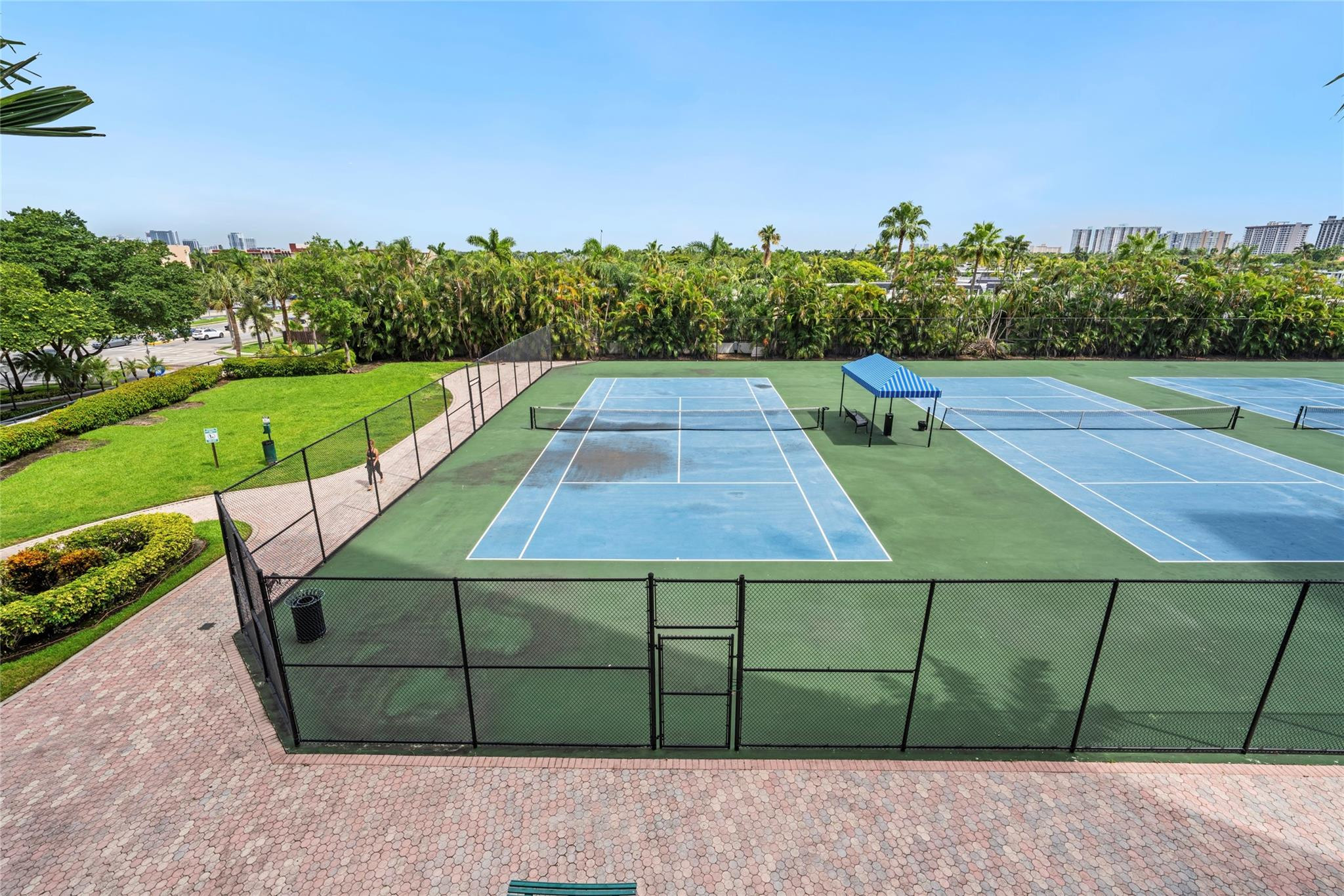 600 Three Iss #301 Hallandale Beach, FL 33009