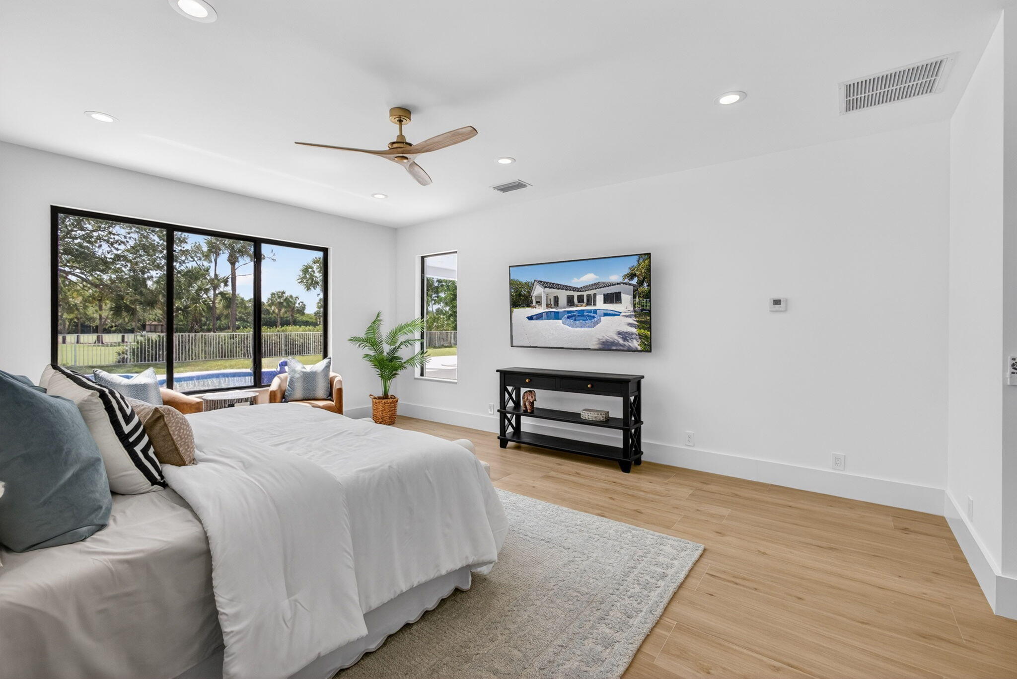 2725 Seneca West Palm Beach, FL 33409