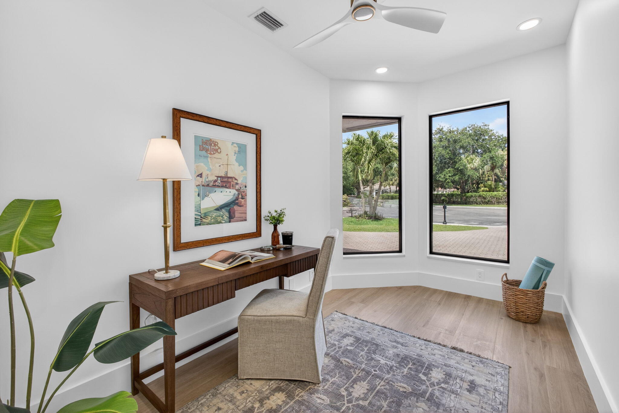 2725 Seneca West Palm Beach, FL 33409