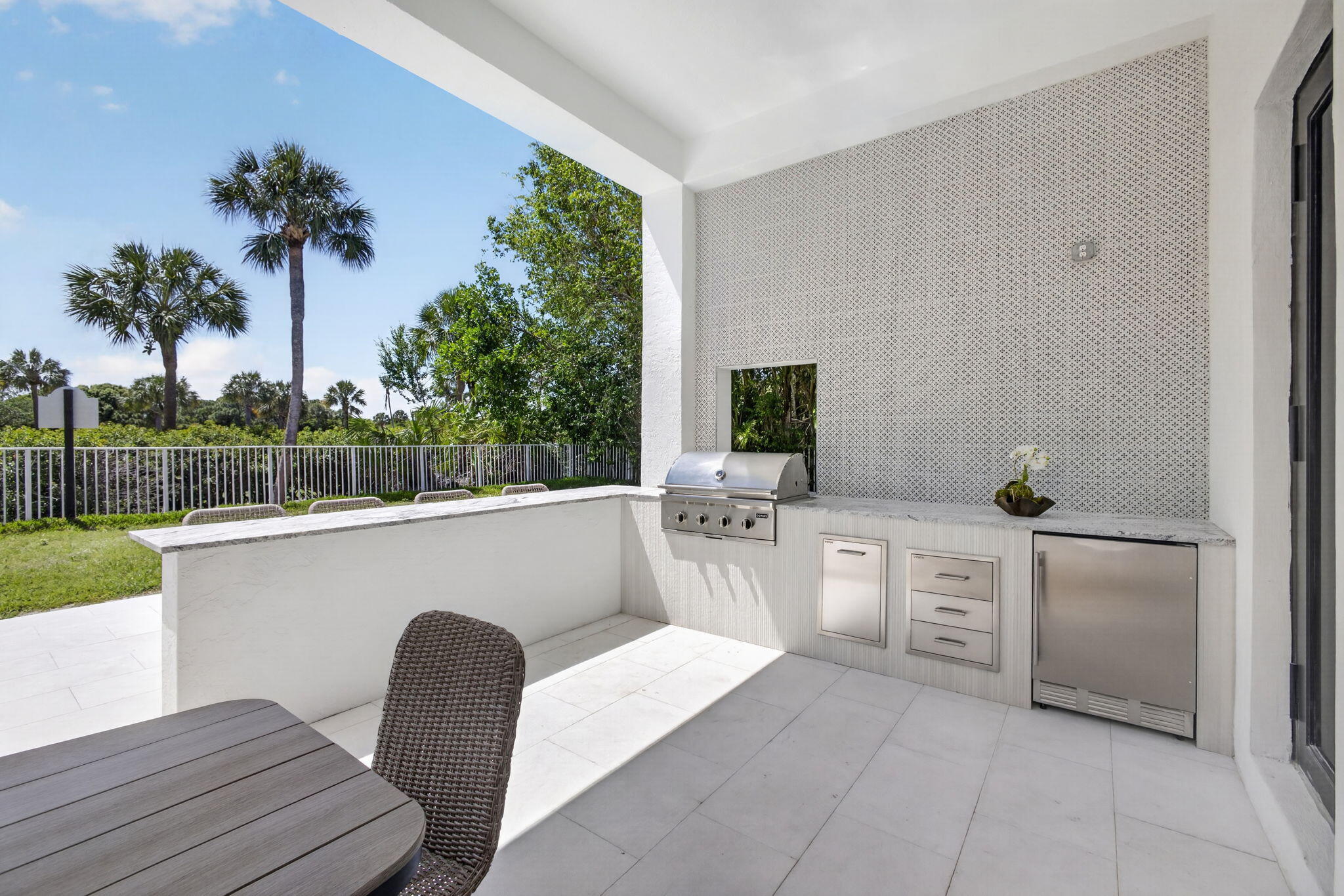 2725 Seneca West Palm Beach, FL 33409