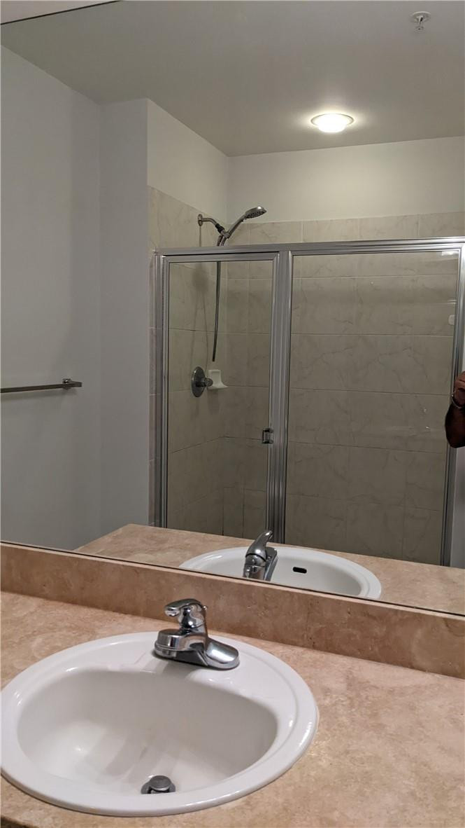 image Uptown Lofts Condo9