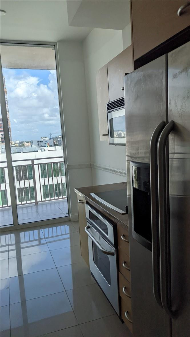 image Uptown Lofts Condo7