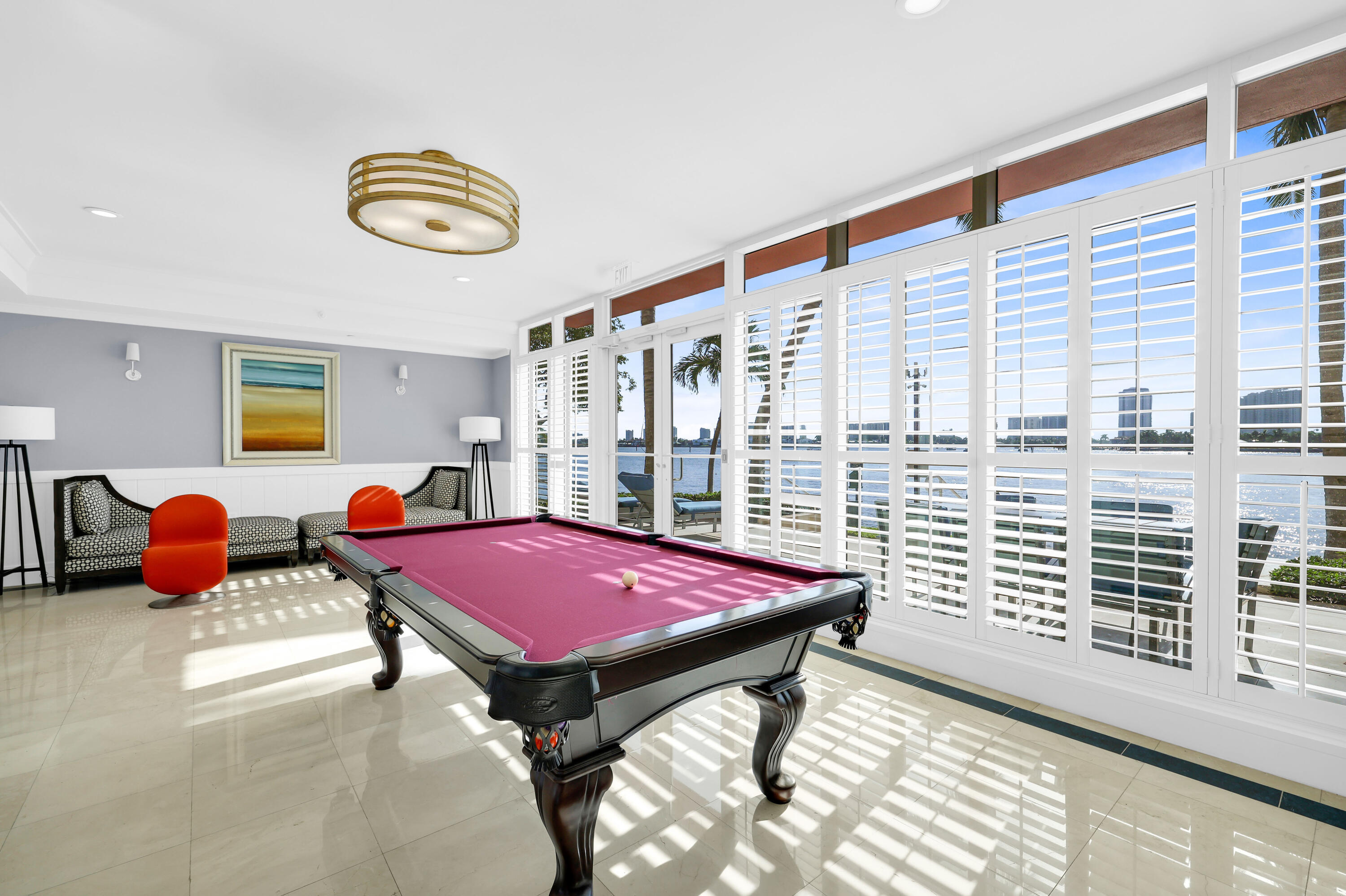 2640 Lake Shr #2008 Riviera Beach, FL 33404