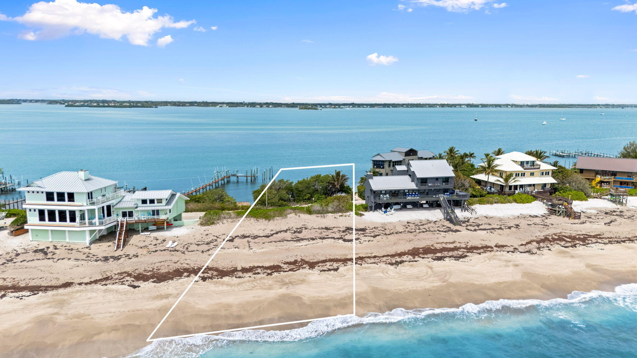 918 SE Macarthur Blvd Stuart, FL 34996