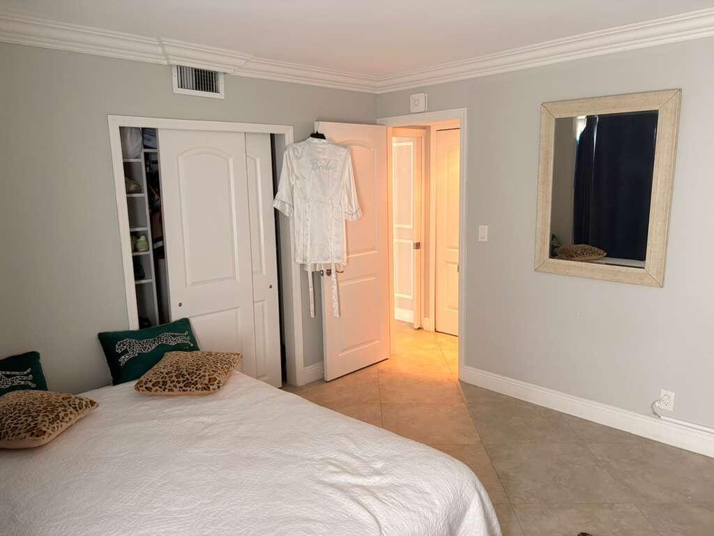2611 N Riverside #Apt 703 Pompano Beach, FL 33062