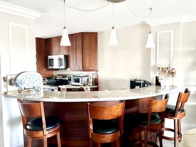 2611 N Riverside #Apt 703 Pompano Beach, FL 33062