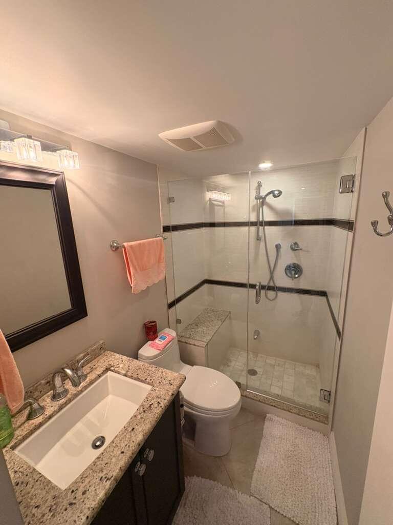 2611 N Riverside #Apt 703 Pompano Beach, FL 33062