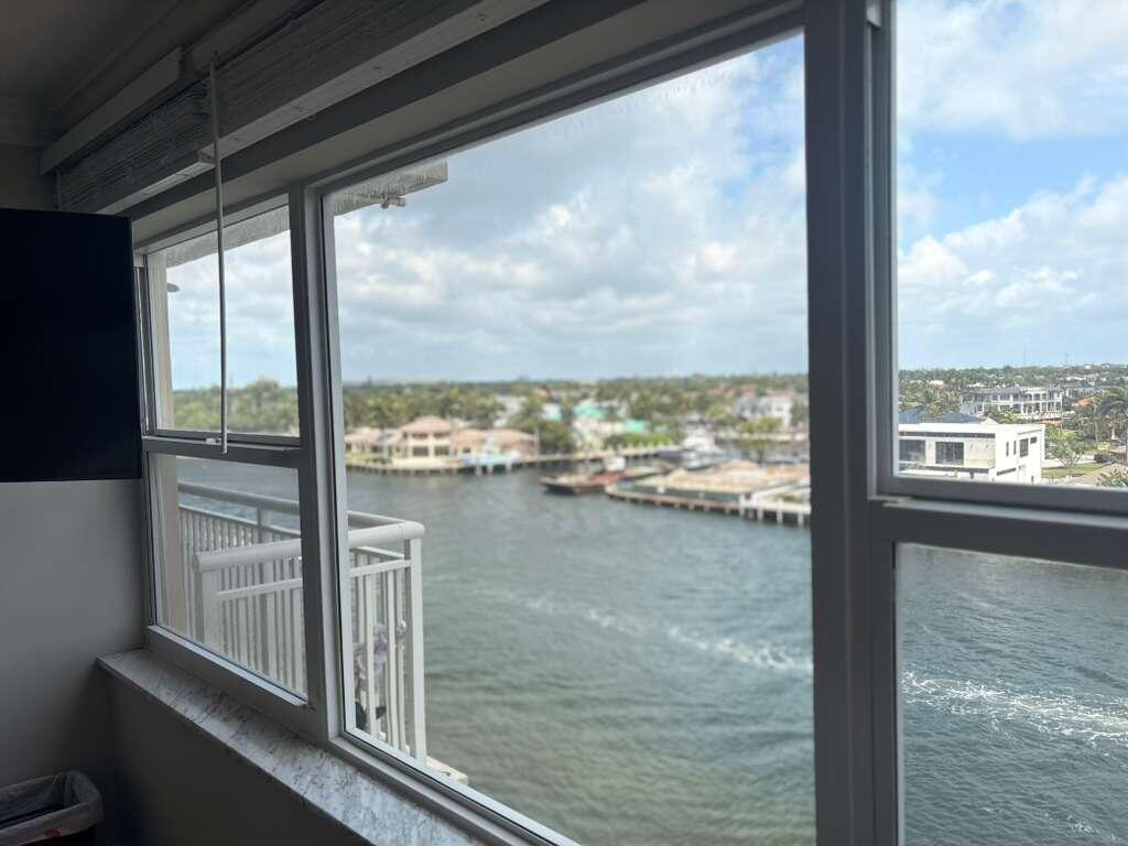 2611 N Riverside #Apt 703 Pompano Beach, FL 33062