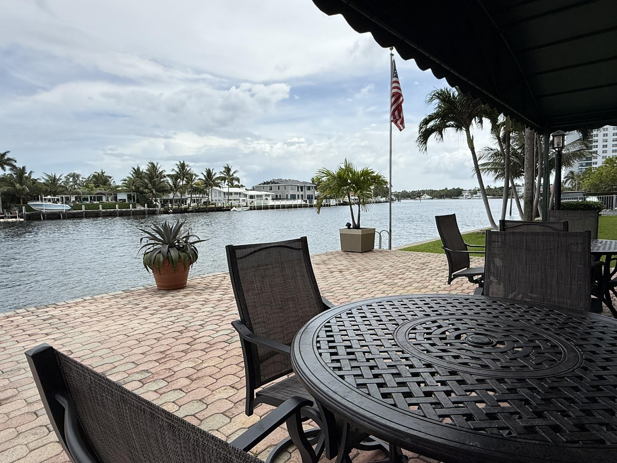 2611 N Riverside #Apt 703 Pompano Beach, FL 33062