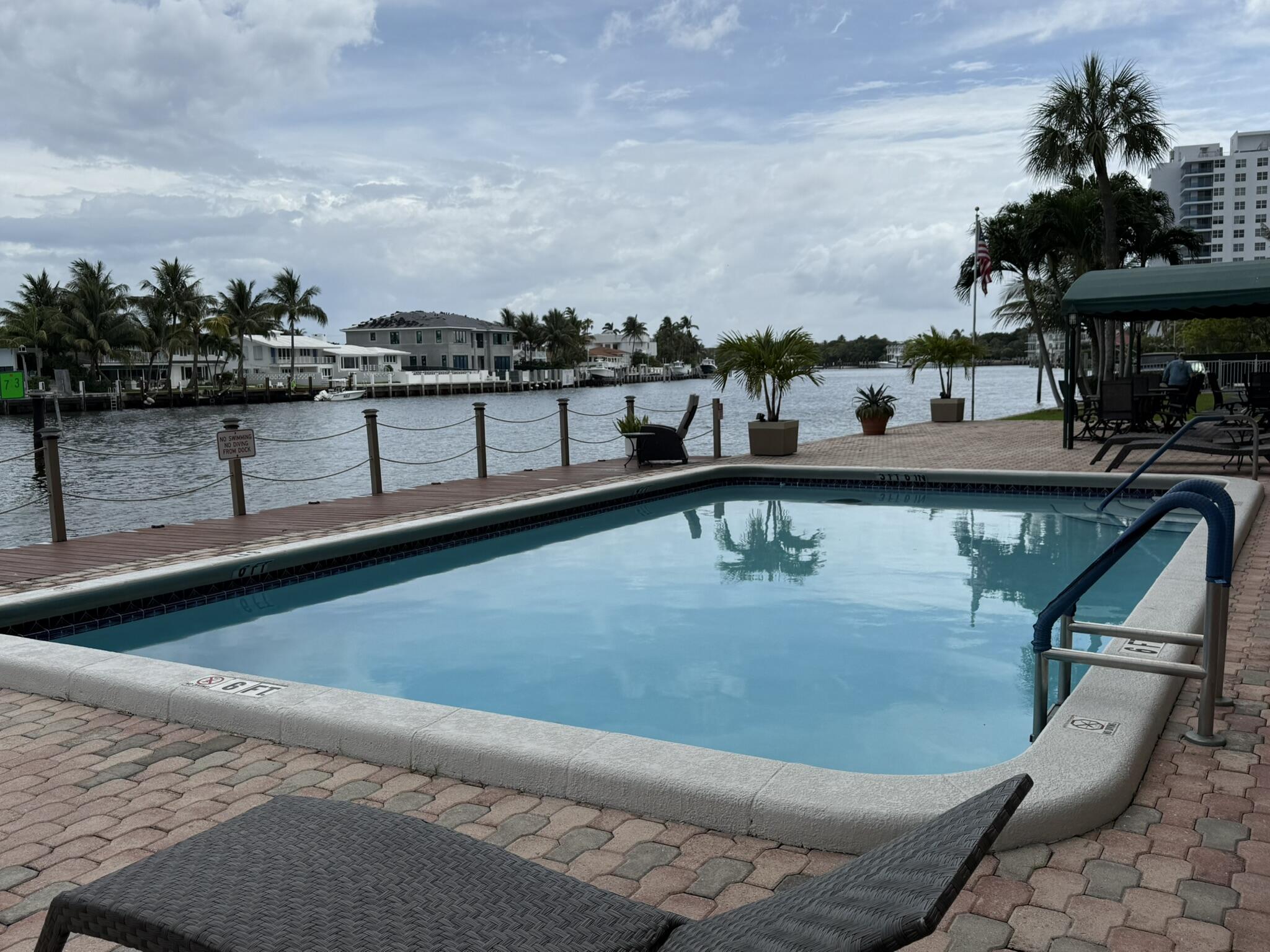 2611 N Riverside #Apt 703 Pompano Beach, FL 33062