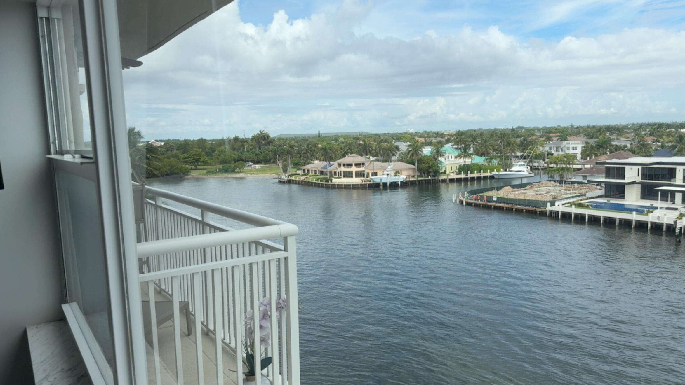 2611 N Riverside #Apt 703 Pompano Beach, FL 33062