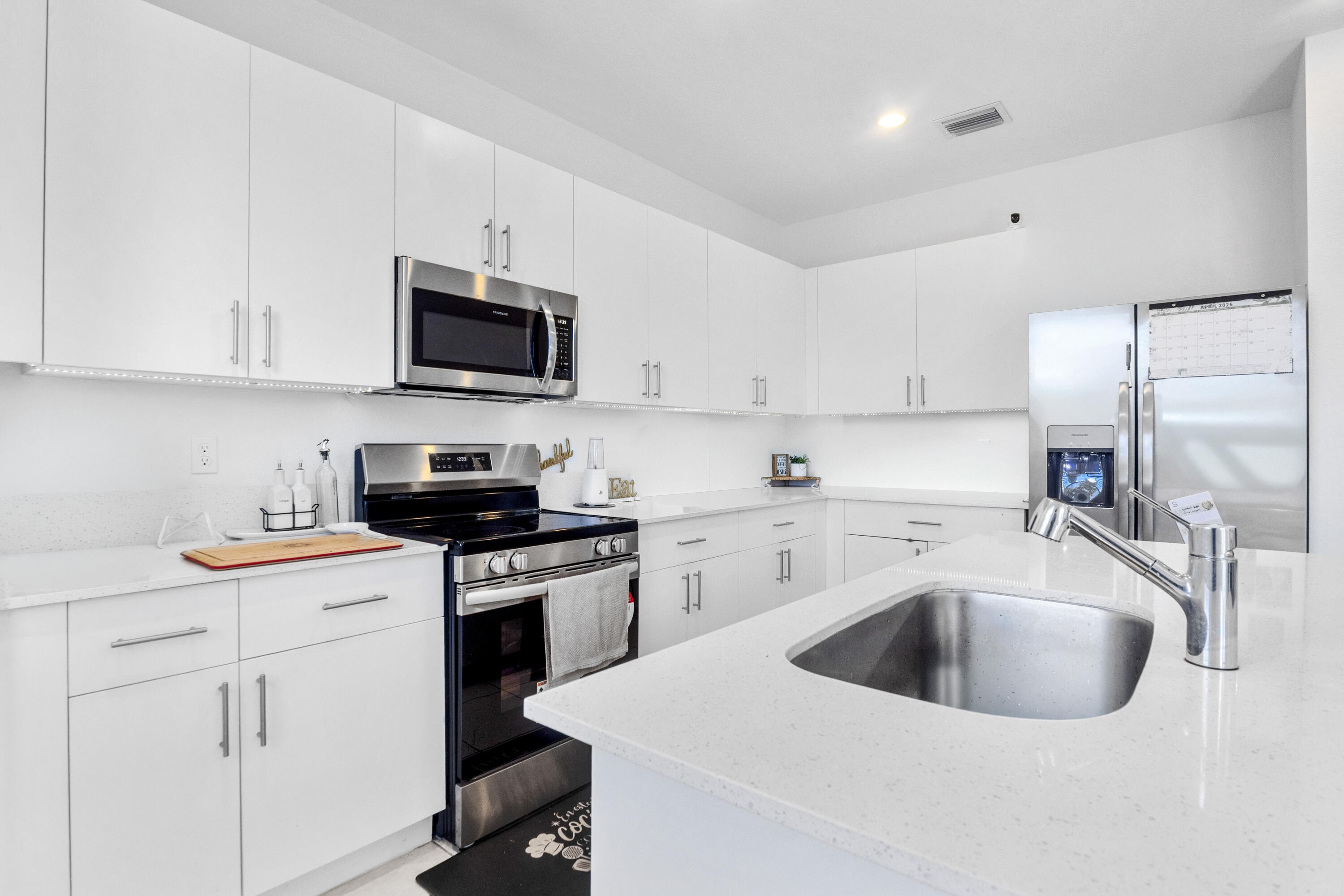 2688 NW 55th Lauderhill, FL 33313
