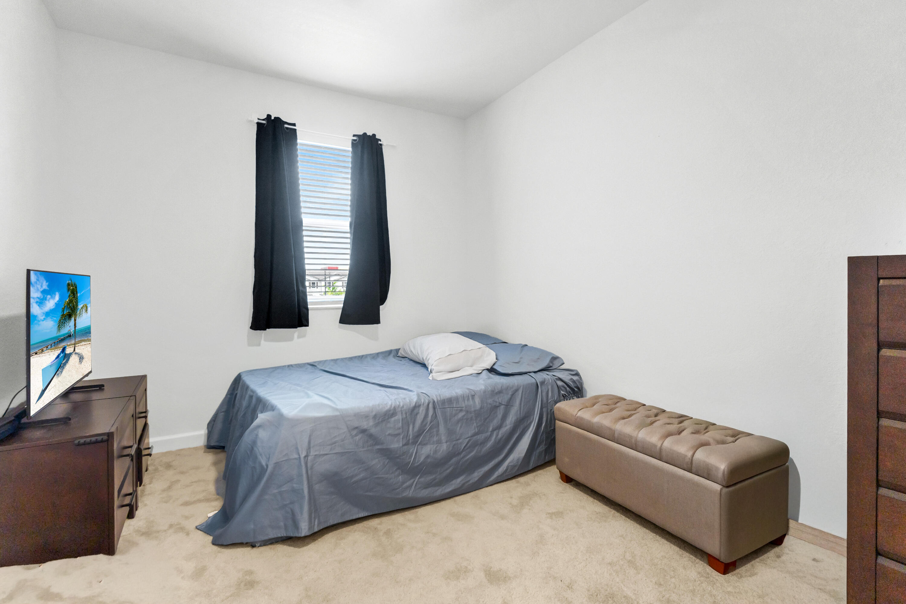 2688 NW 55th Lauderhill, FL 33313