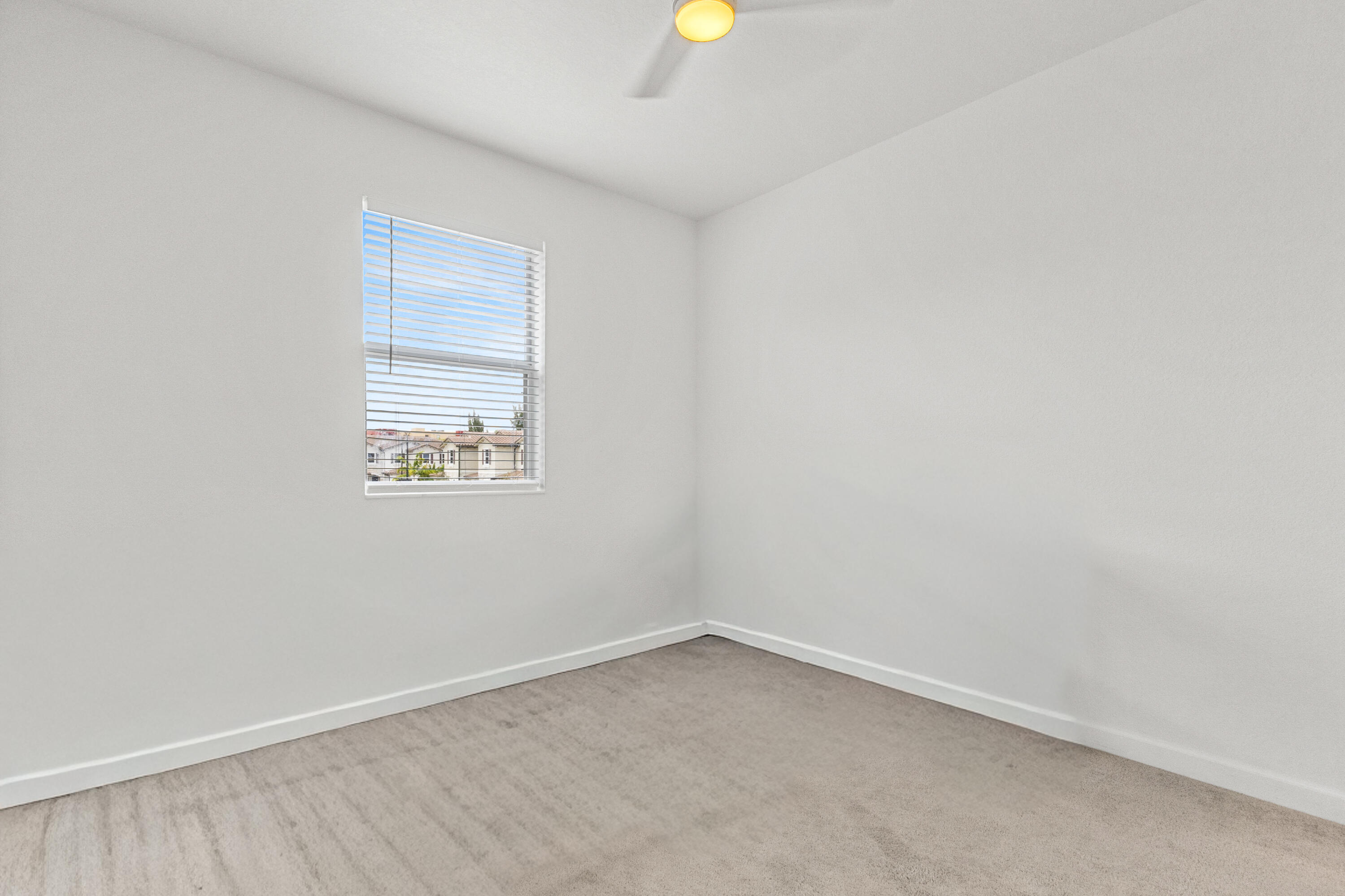 2688 NW 55th Lauderhill, FL 33313