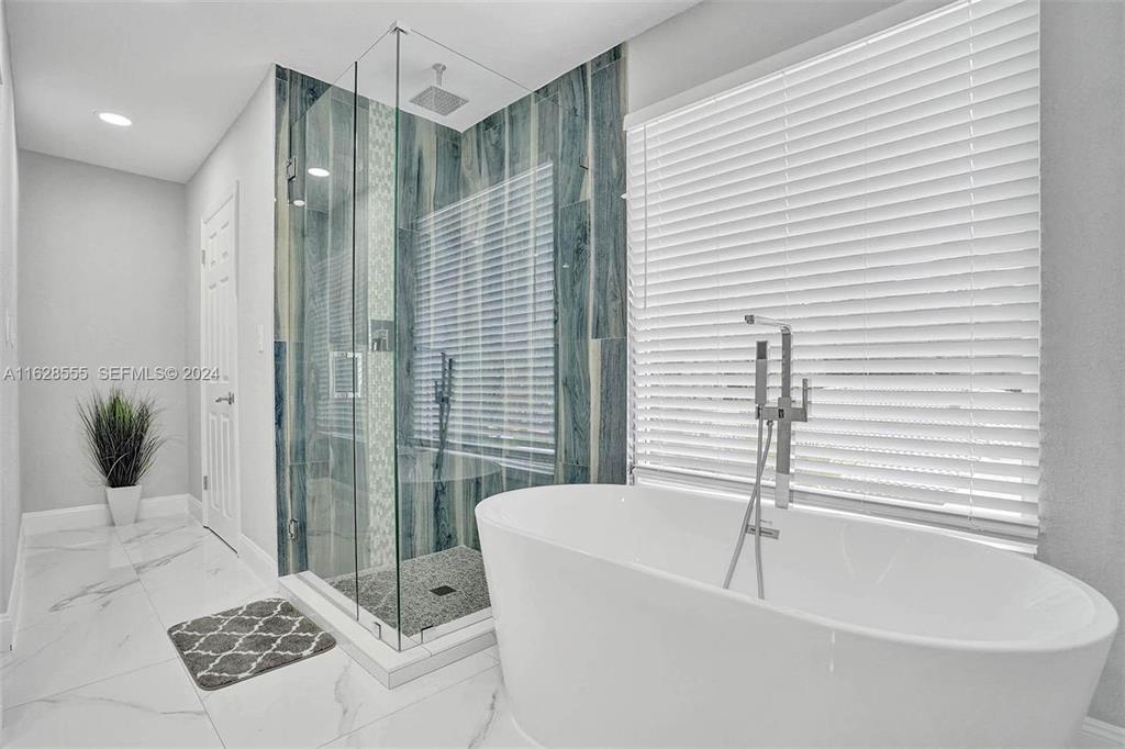 3421 Dover Pompano Beach, FL 33062