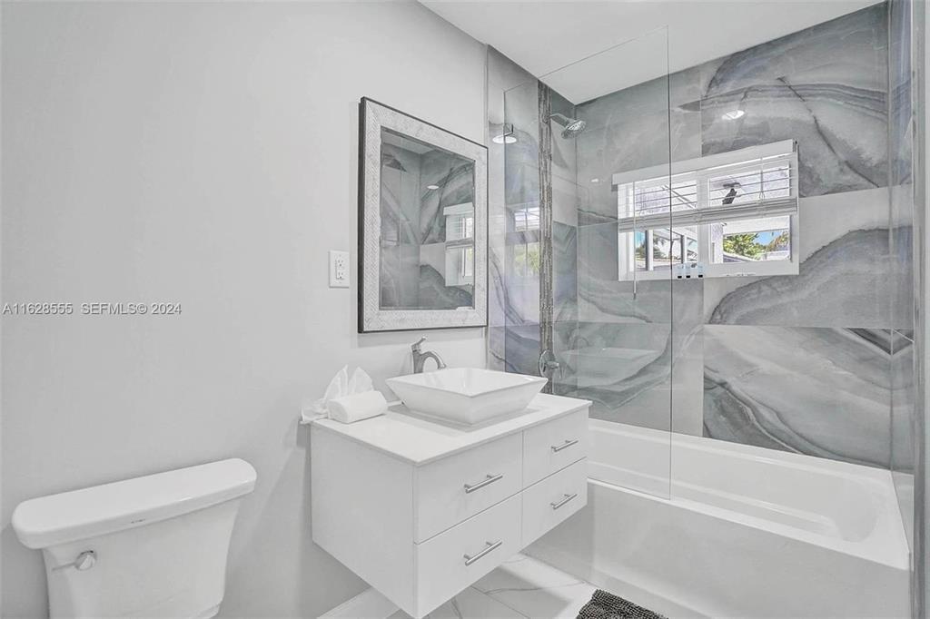 3421 Dover Pompano Beach, FL 33062