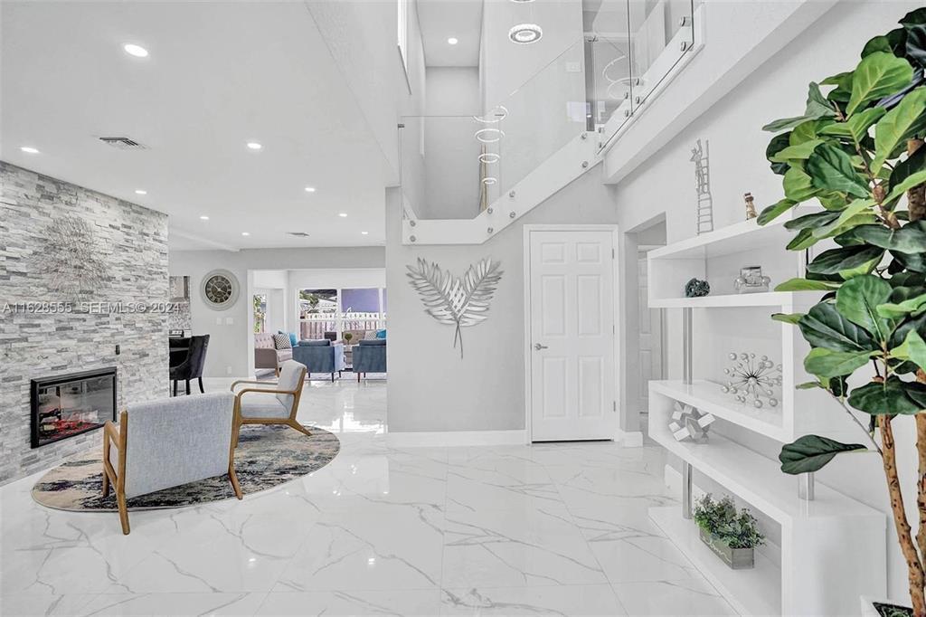 3421 Dover Pompano Beach, FL 33062