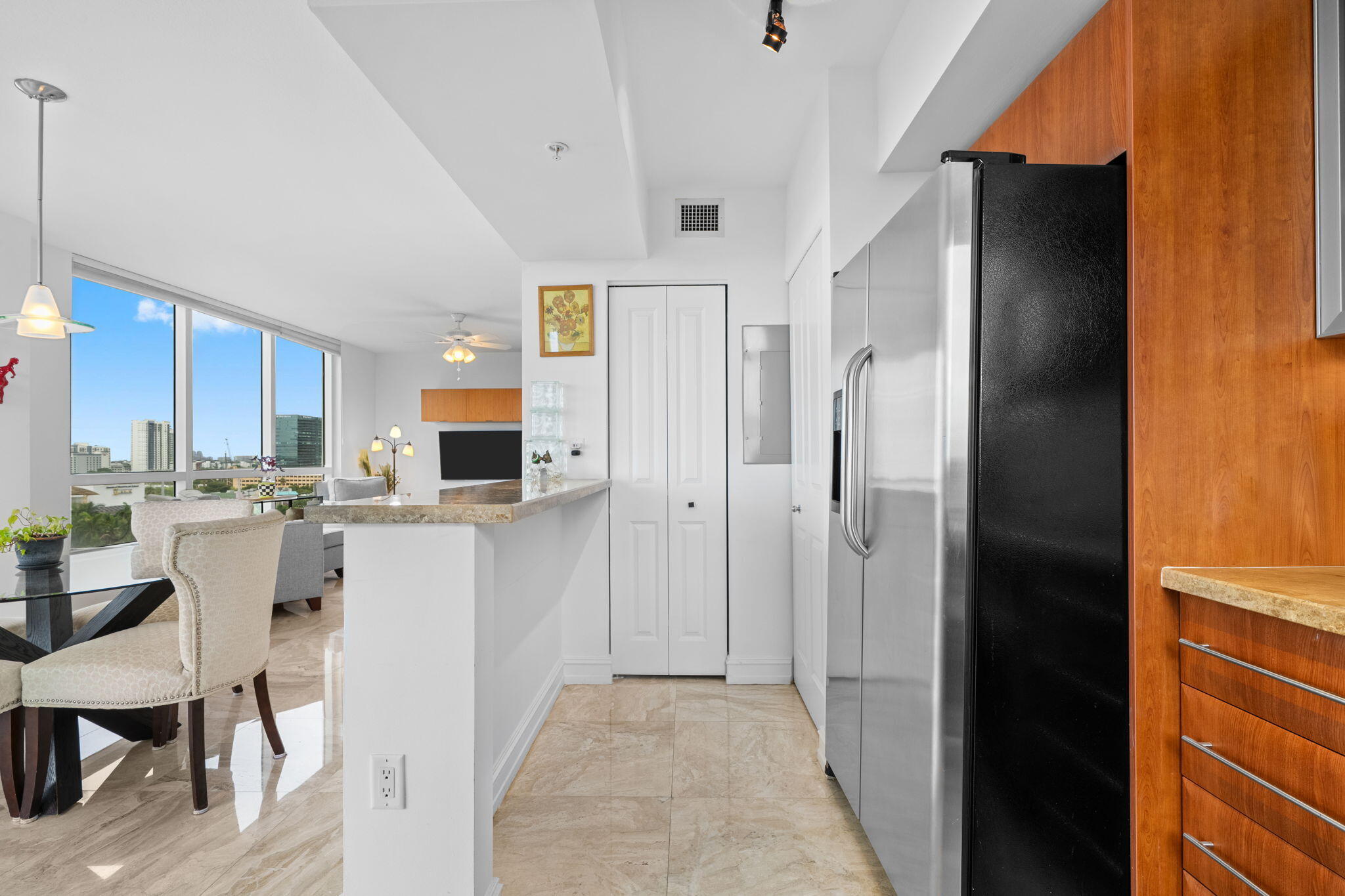 610 W Las Olas #1013n Fort Lauderdale, FL 33312