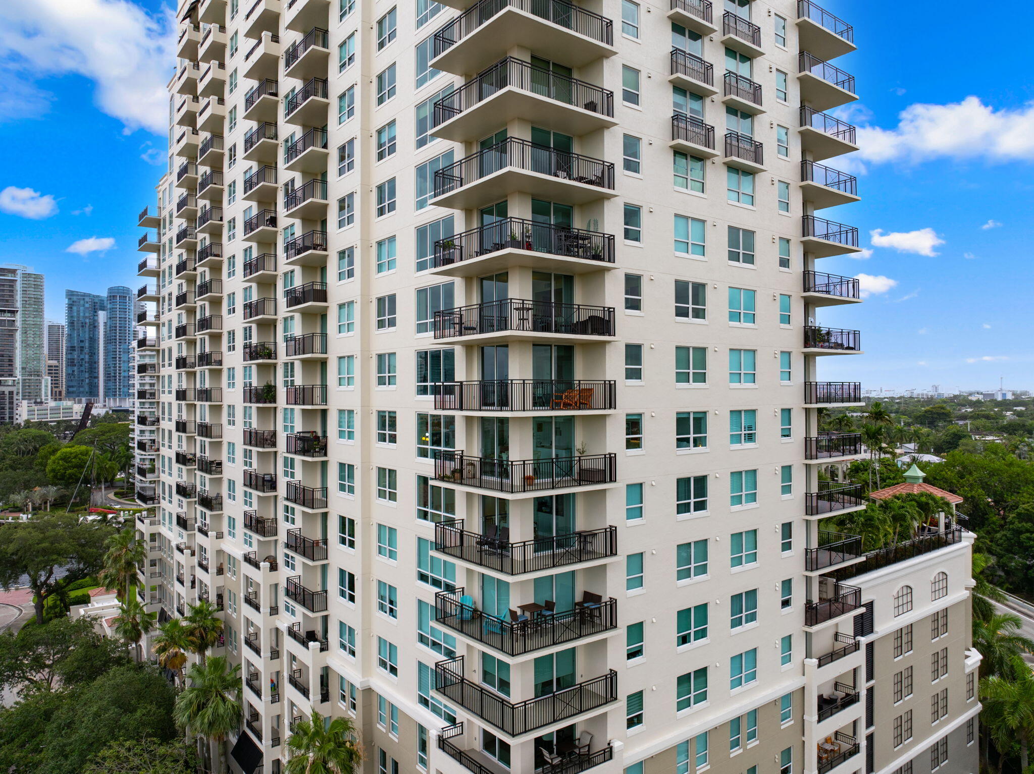 610 W Las Olas #1013n Fort Lauderdale, FL 33312
