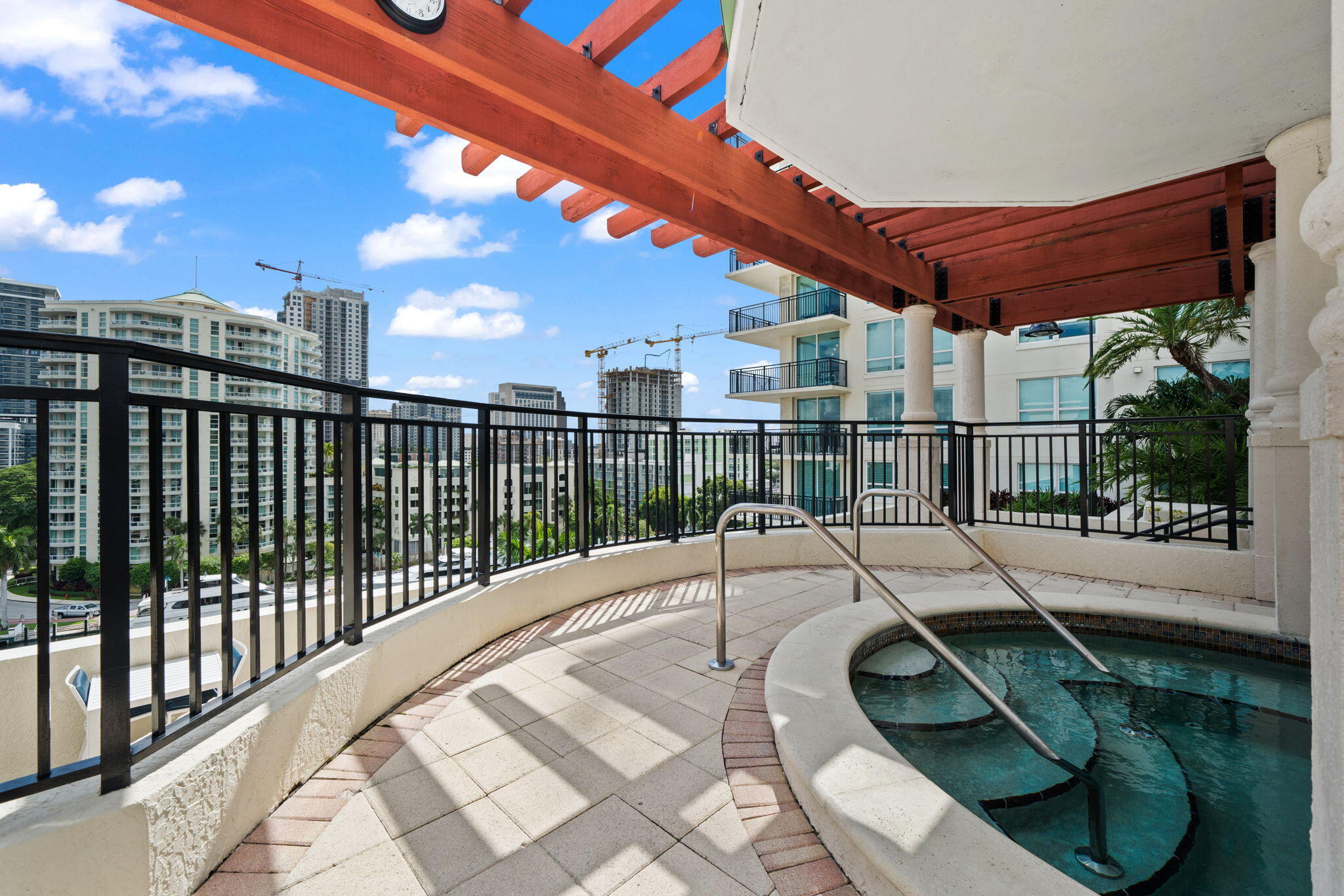 610 W Las Olas #1013n Fort Lauderdale, FL 33312