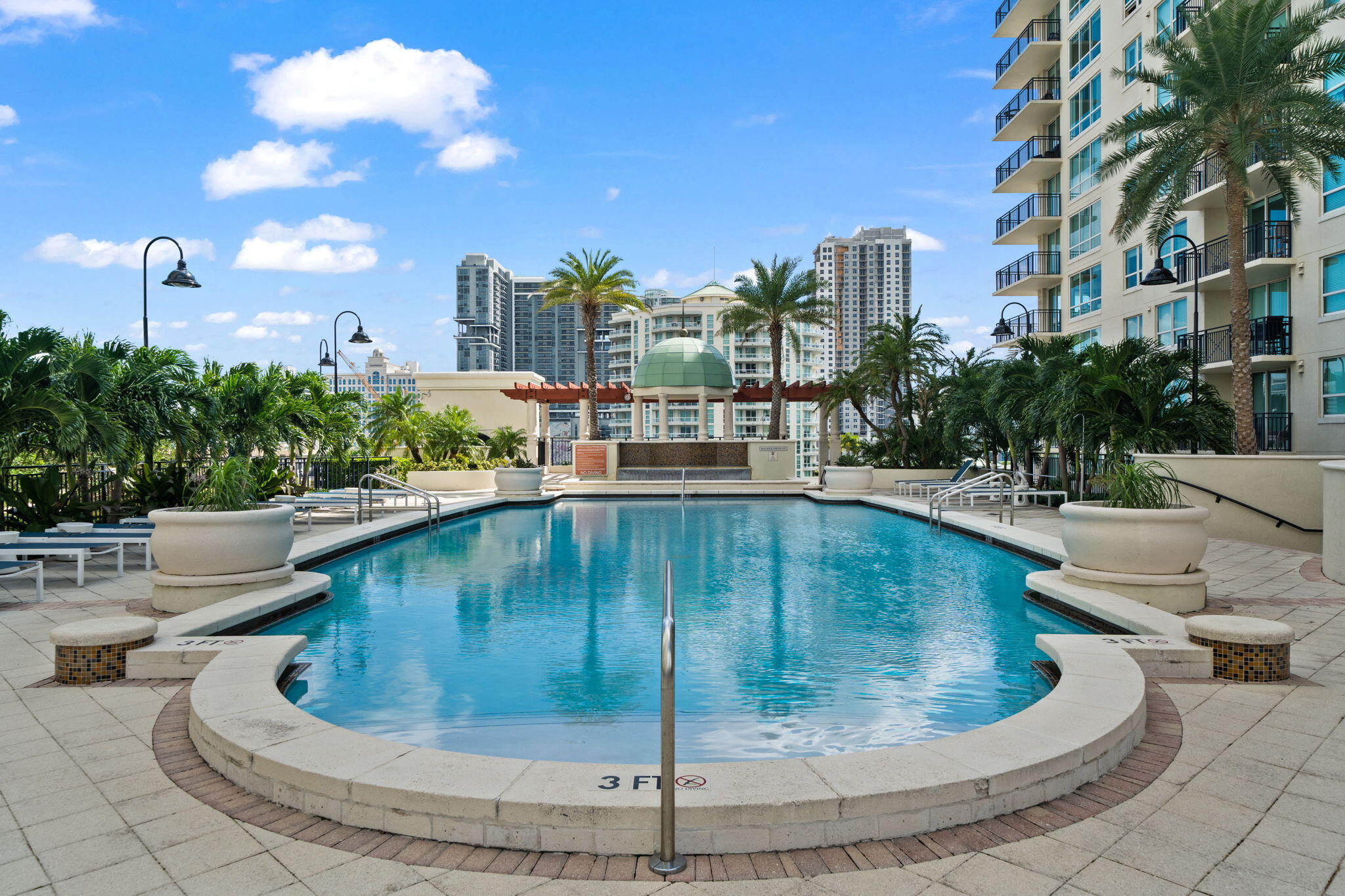 610 W Las Olas #1013n Fort Lauderdale, FL 33312