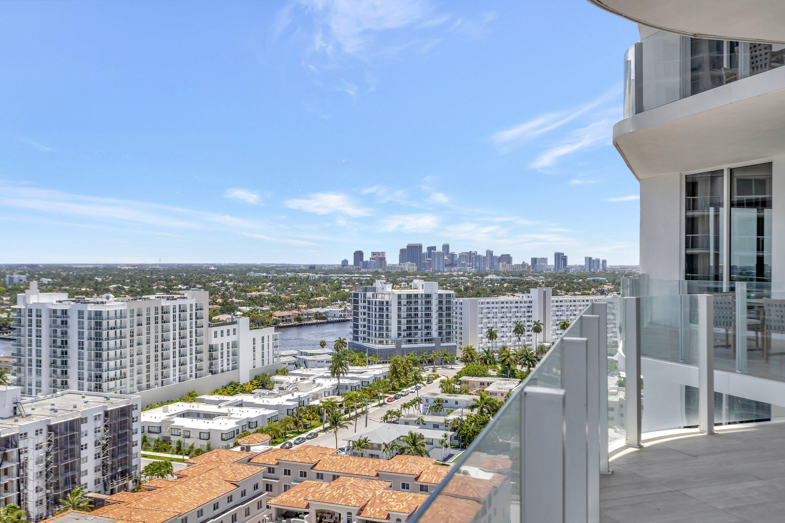 525 N Fort Lauderdale Bch Blvd #1707 Fort Lauderdale, FL 33304