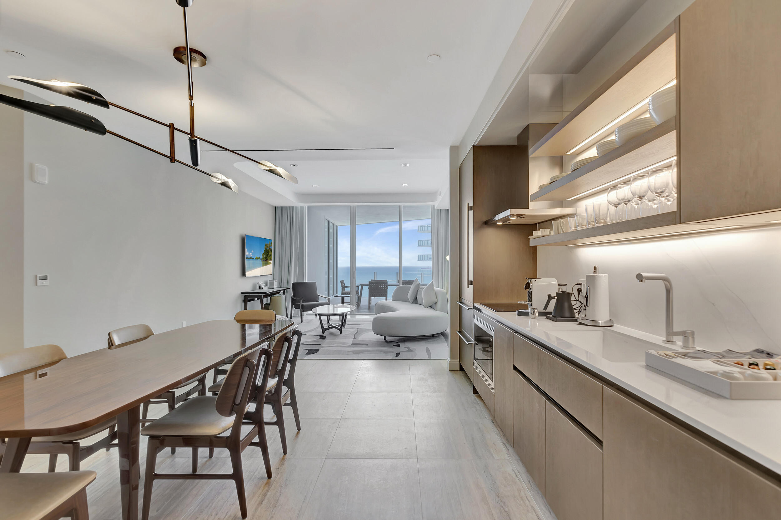 525 N Fort Lauderdale Bch Blvd #1707 Fort Lauderdale, FL 33304